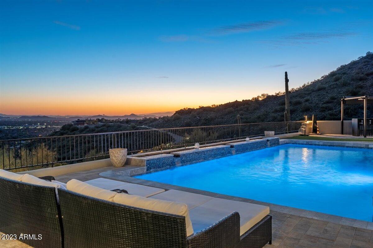 CAREFREE GRAND VIEW ESTATES 2 - Residential