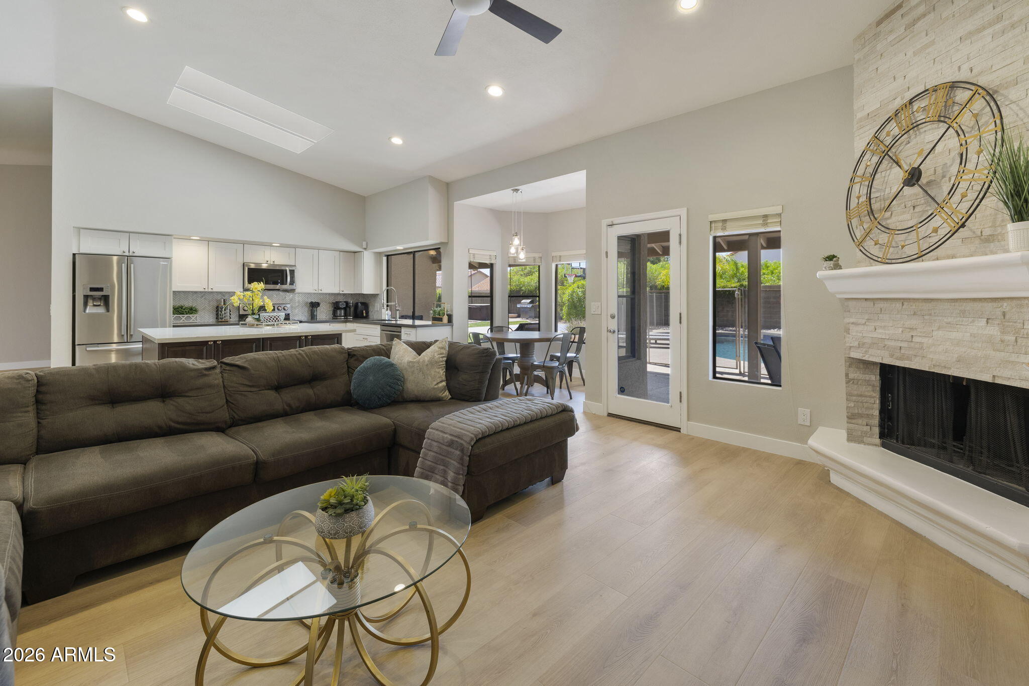 DESERT RIDGE 2 - Residential