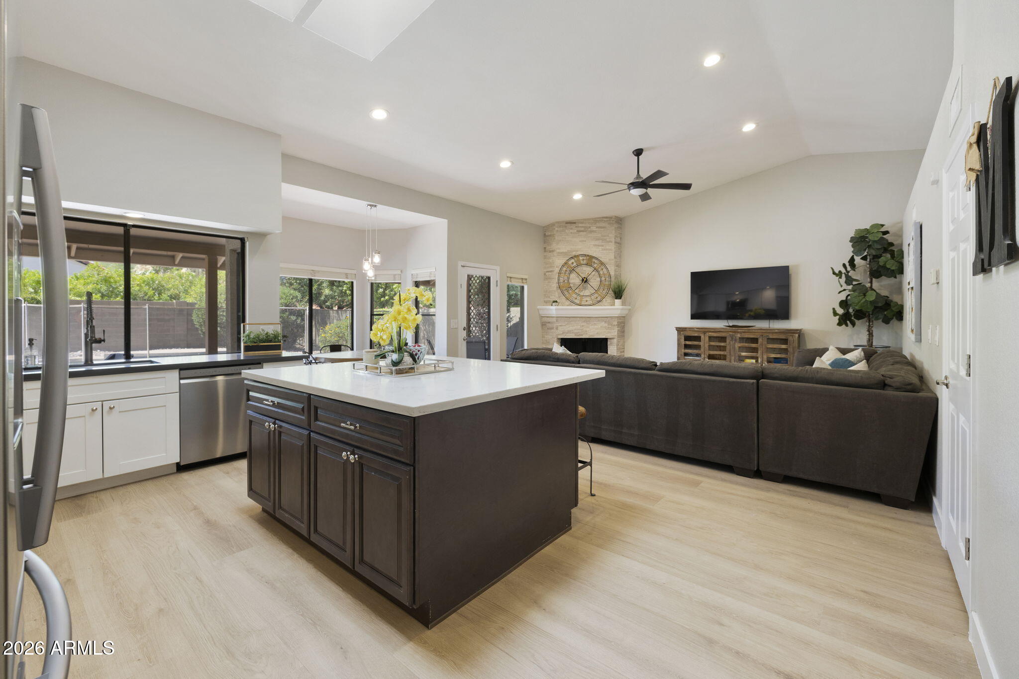 DESERT RIDGE 2 - Residential