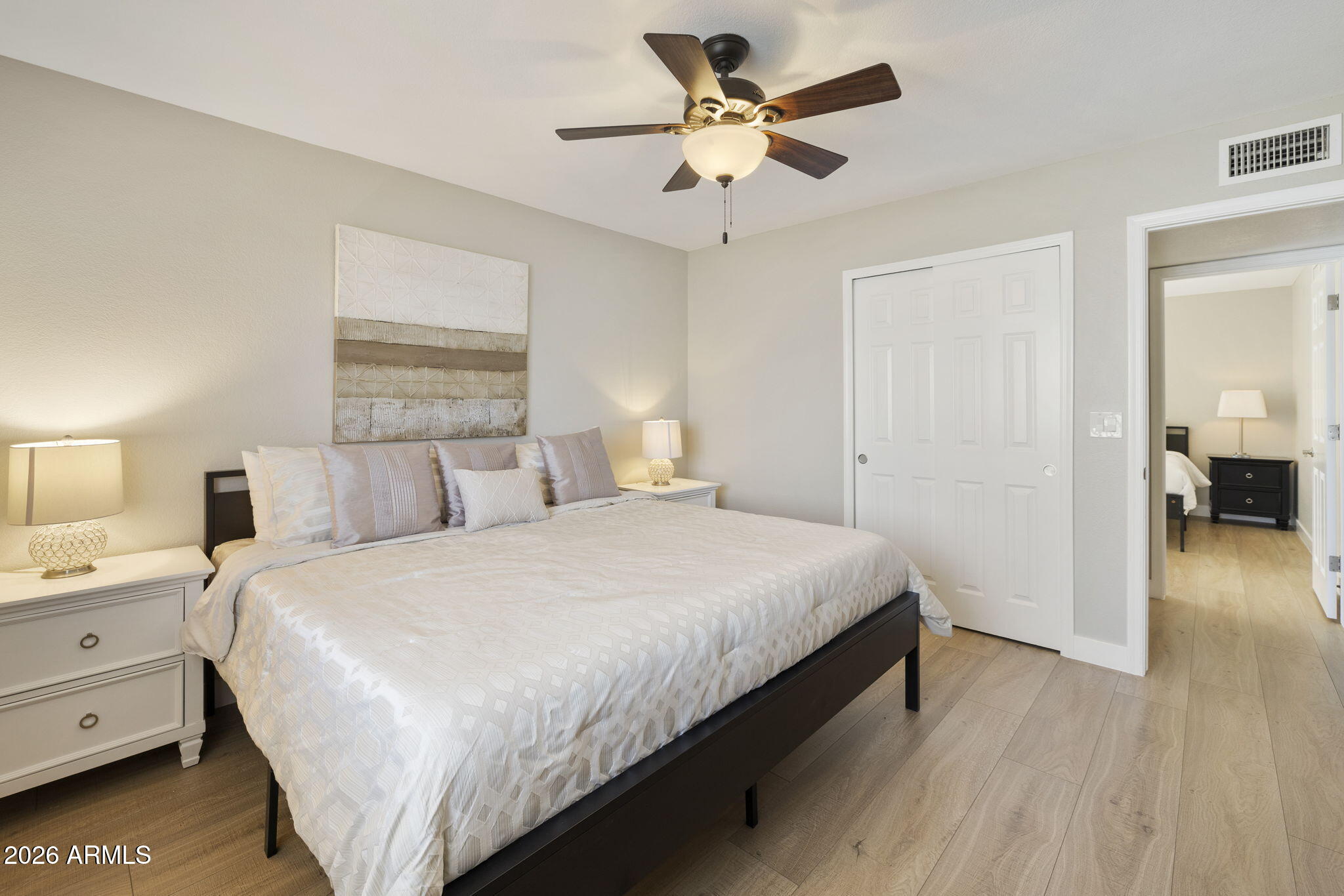 DESERT RIDGE 2 - Residential