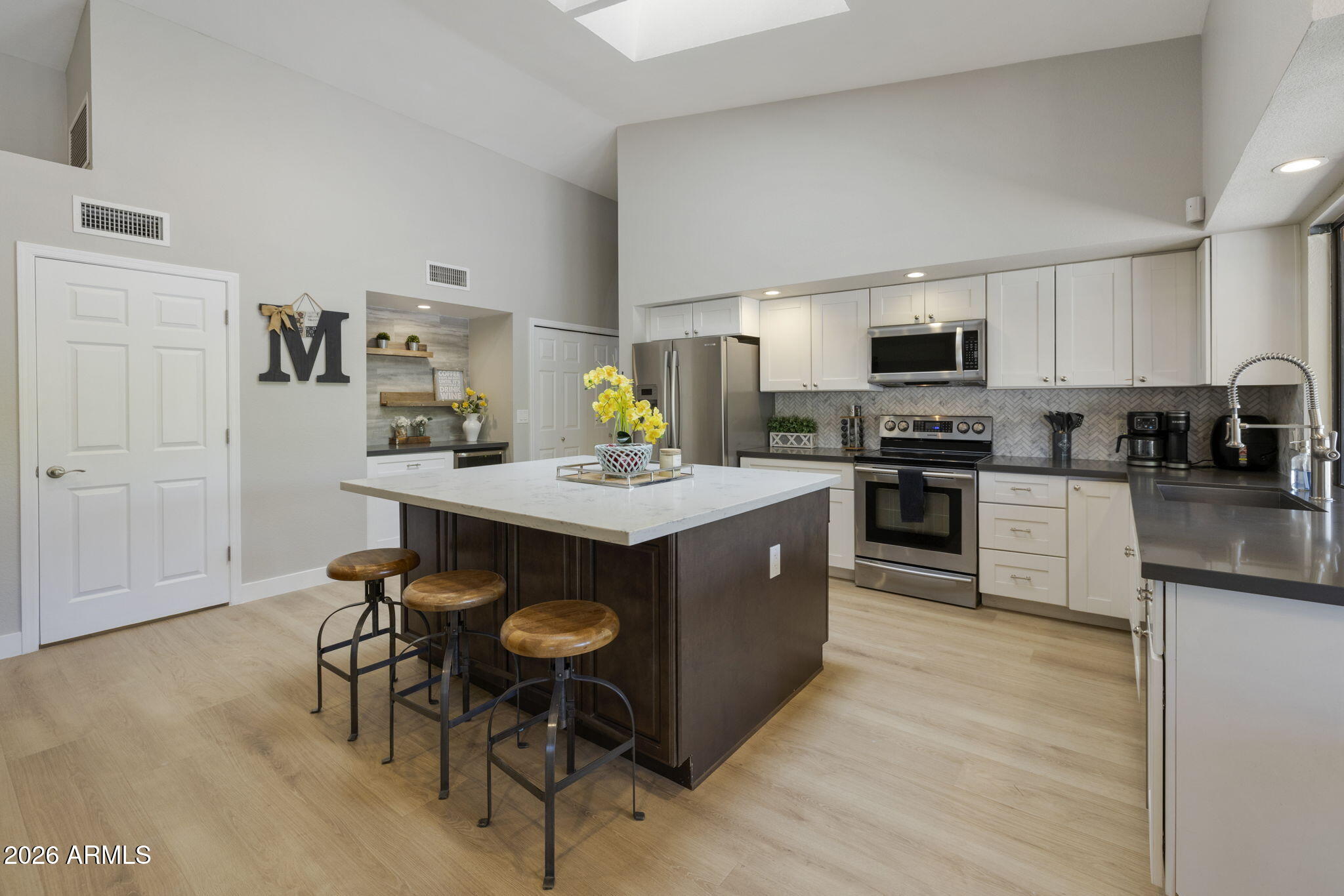 DESERT RIDGE 2 - Residential