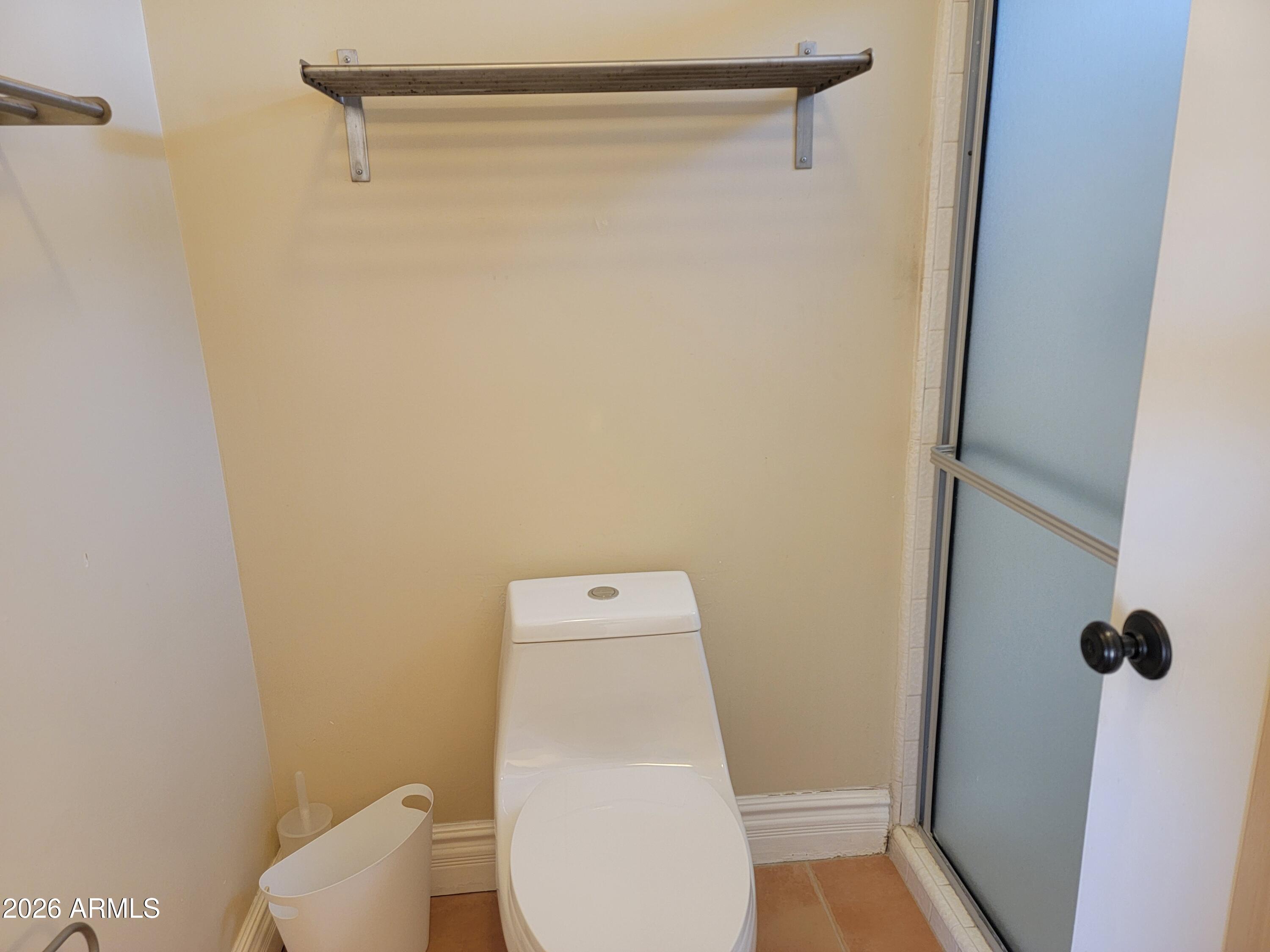 GREENBRIER EAST UNIT 5 - Residential Lease