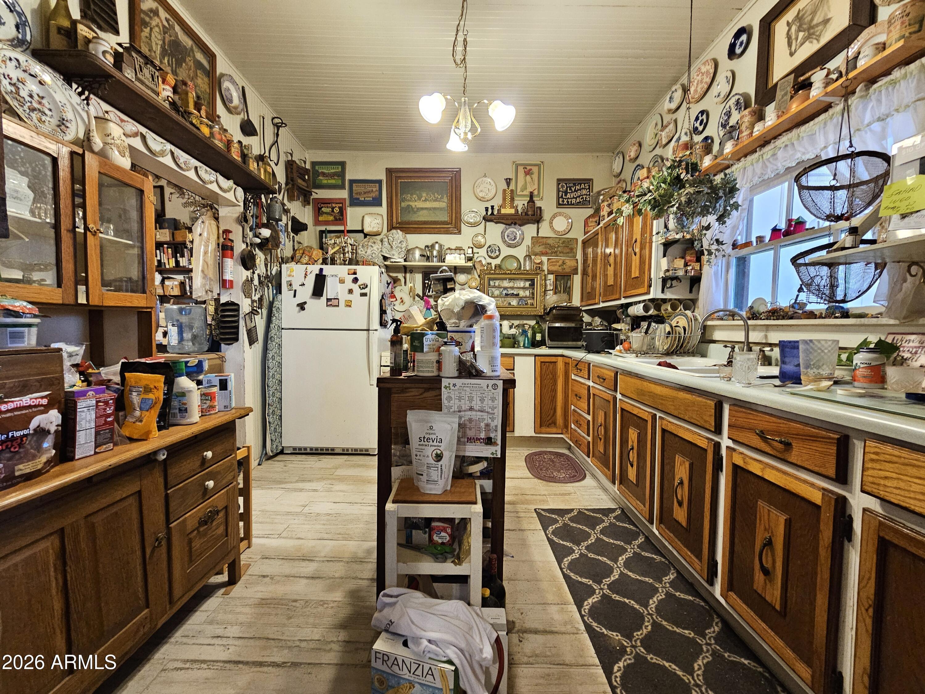 TOMBSTONE - Commercial Sale