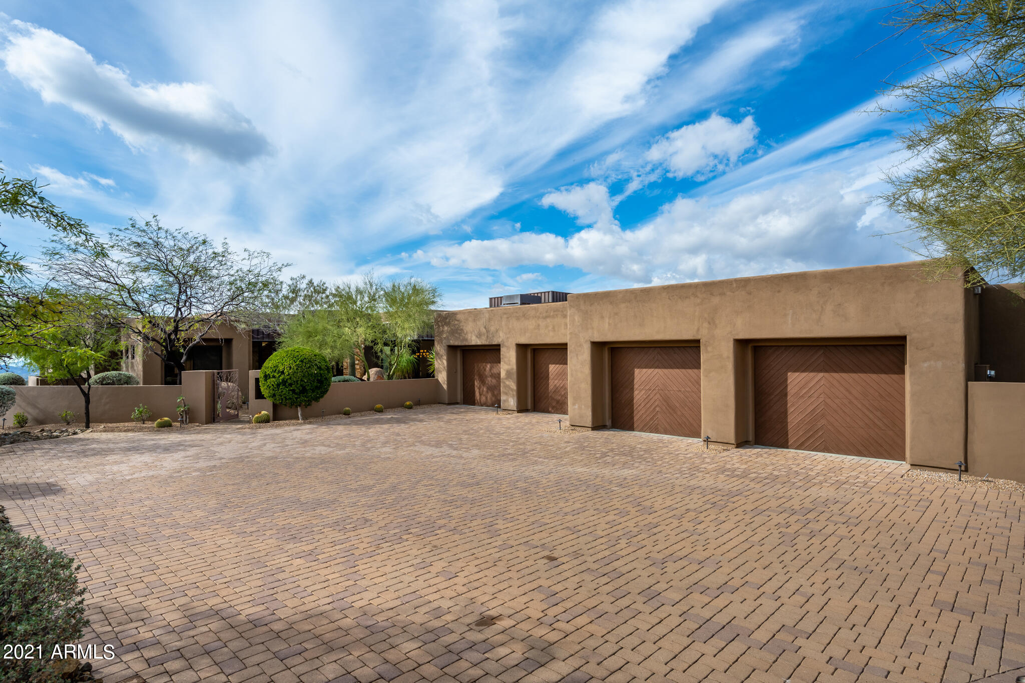 RANCHITOS DEL RAY 1 - Residential