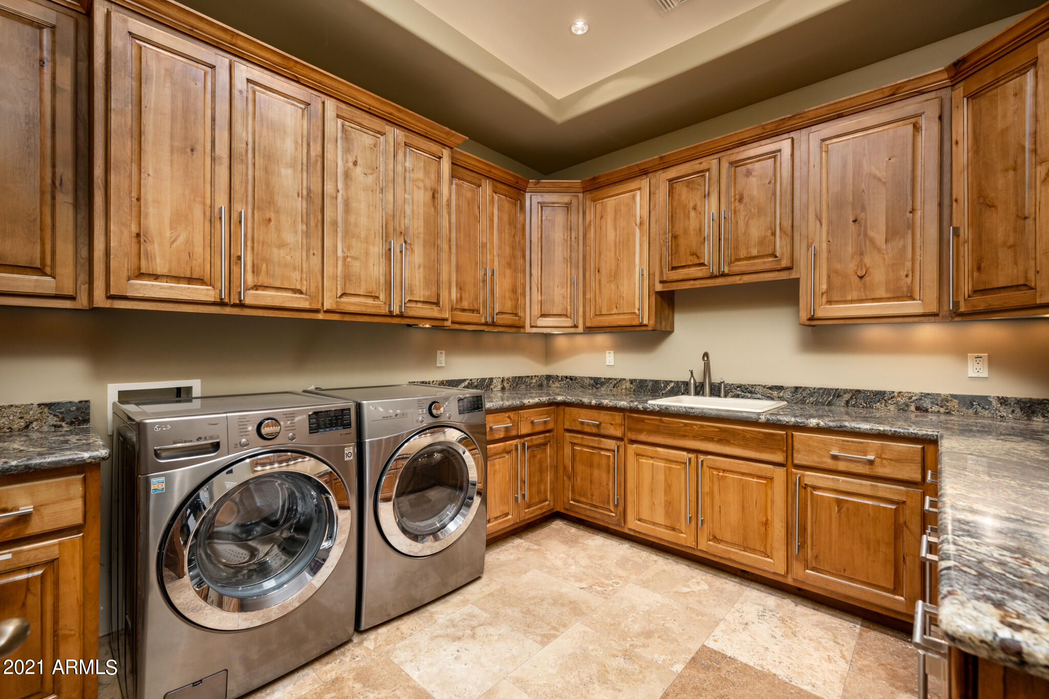 RANCHITOS DEL RAY 1 - Residential