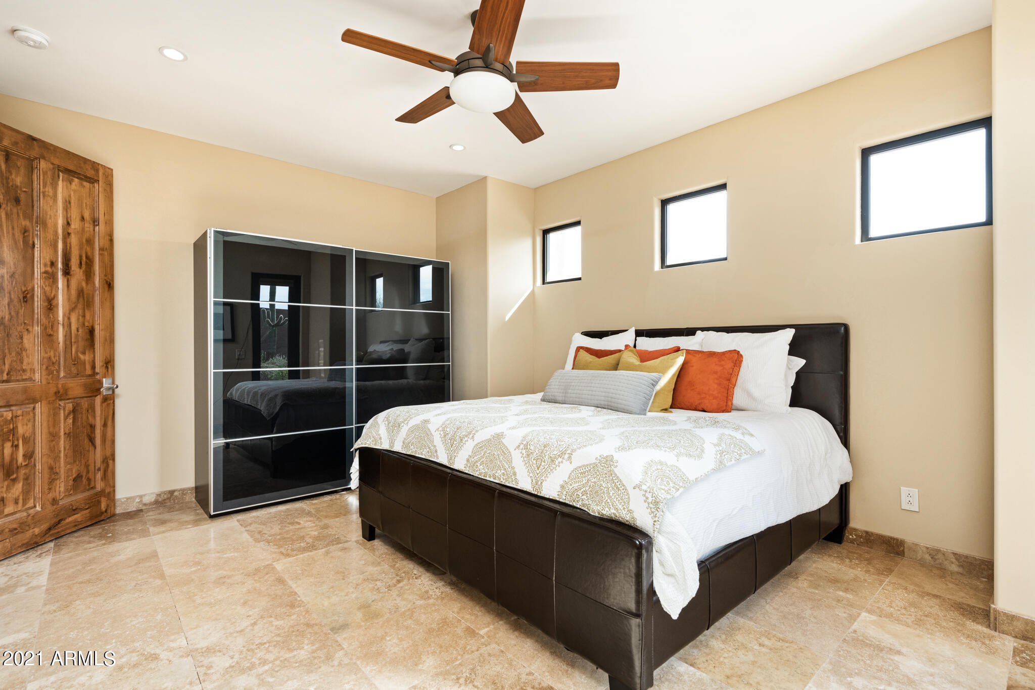 RANCHITOS DEL RAY 1 - Residential