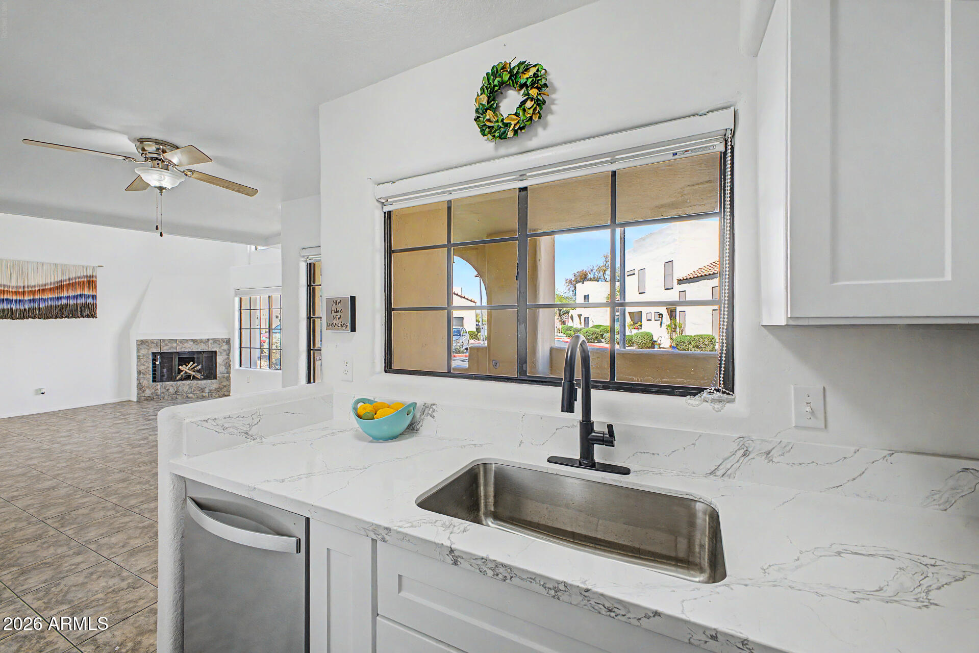 PUEBLO SANTA FE TOWNHOMES - Residential