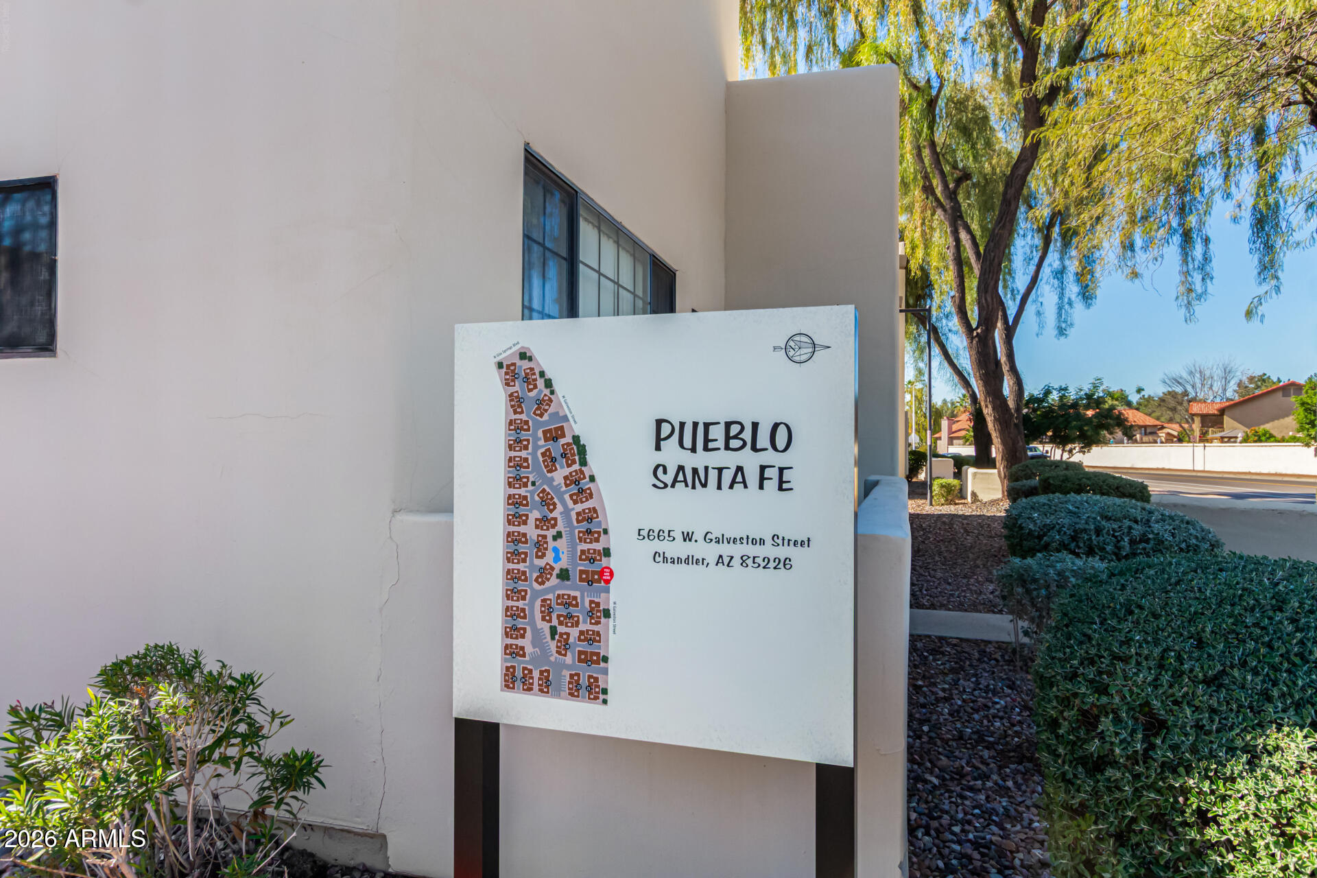PUEBLO SANTA FE TOWNHOMES - Residential