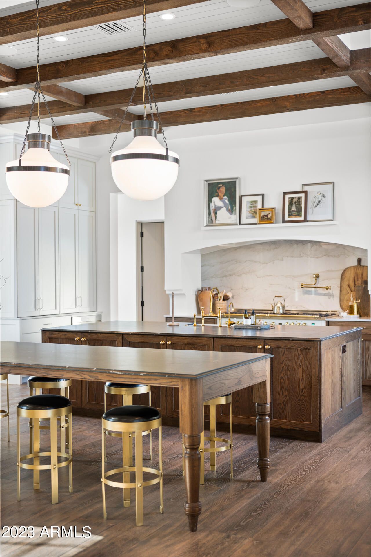 HUMMINGBIRD VISTA - Residential