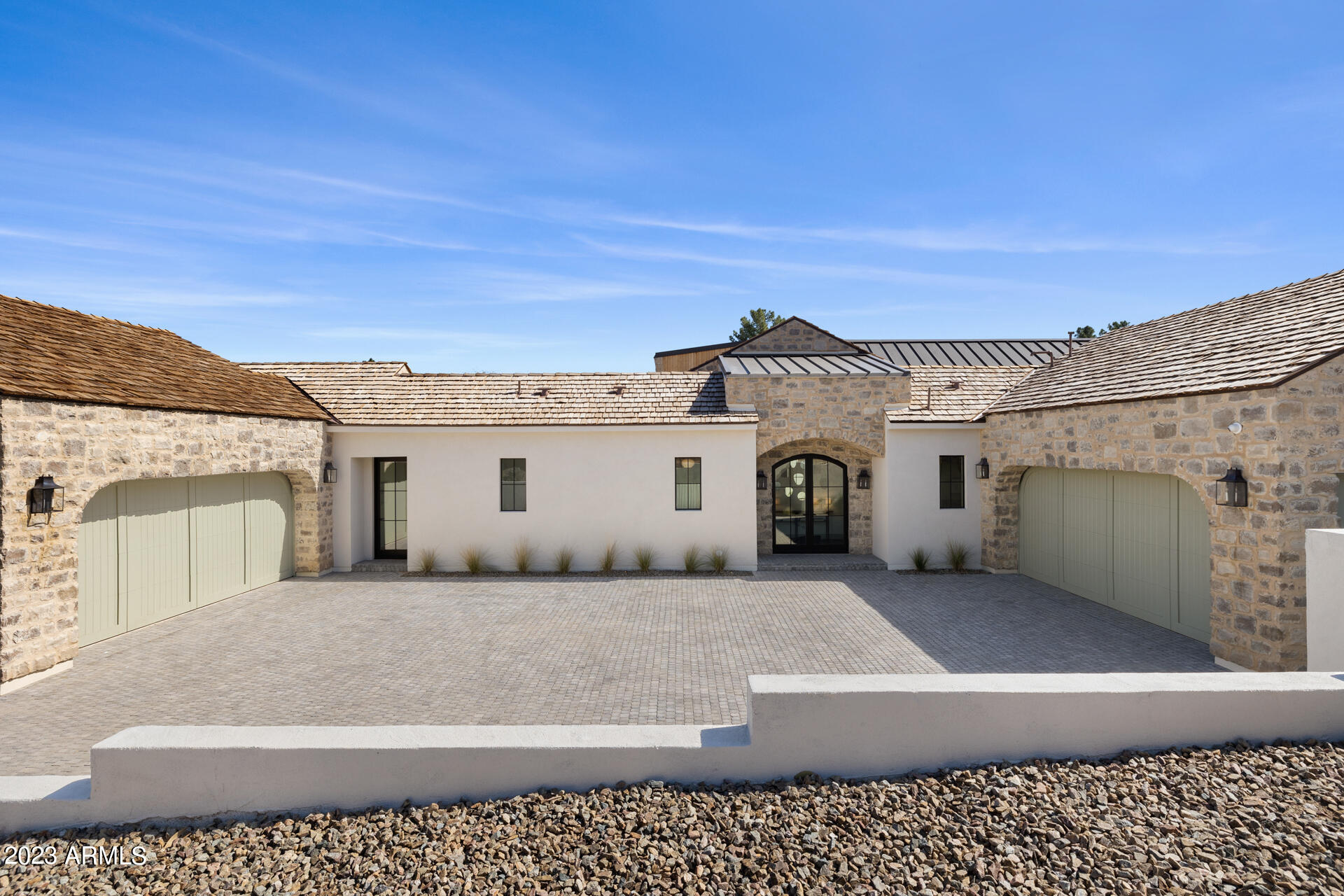 HUMMINGBIRD VISTA - Residential