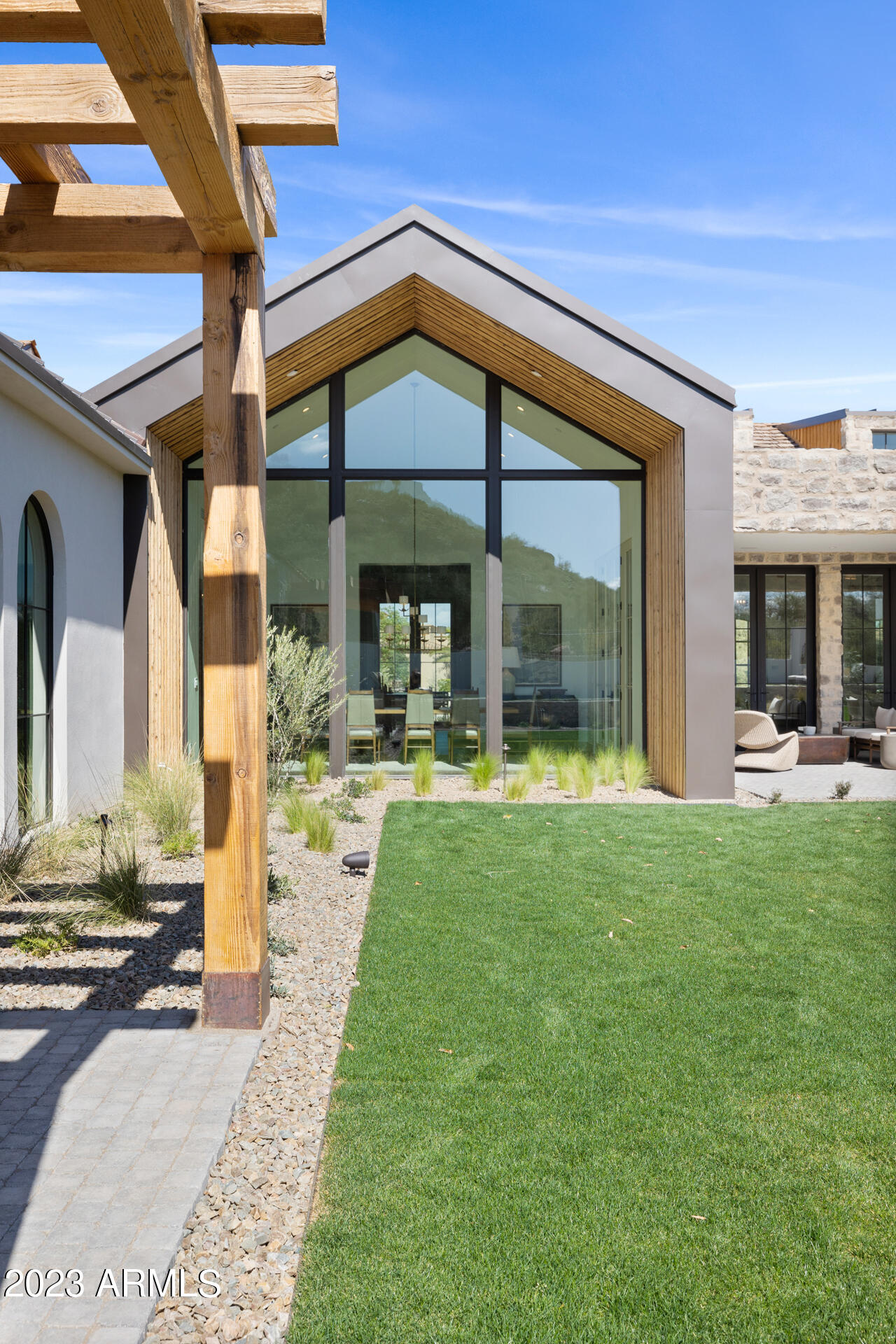HUMMINGBIRD VISTA - Residential