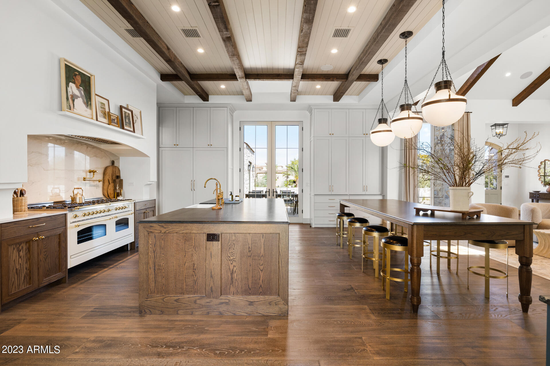 HUMMINGBIRD VISTA - Residential