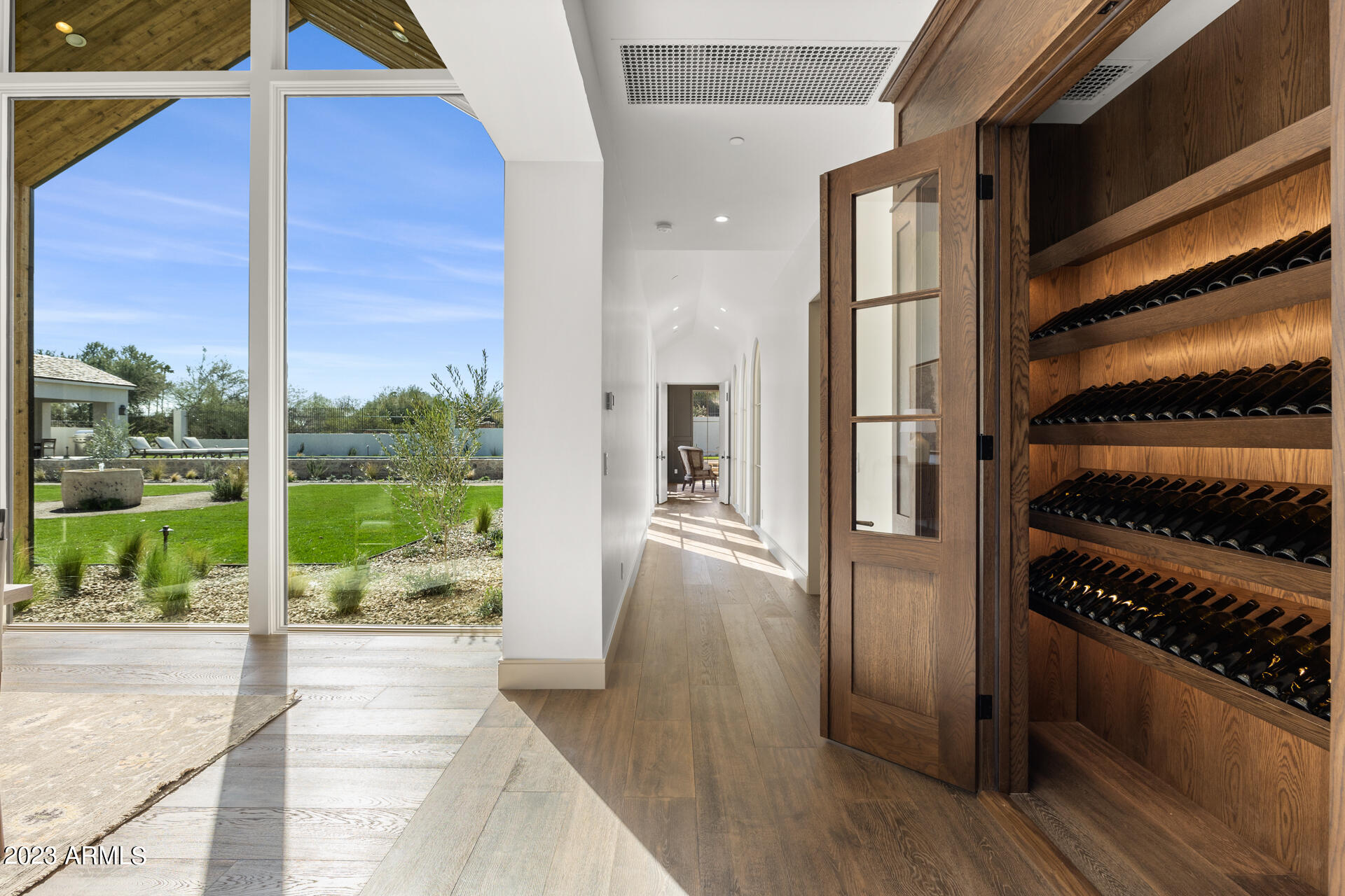 HUMMINGBIRD VISTA - Residential