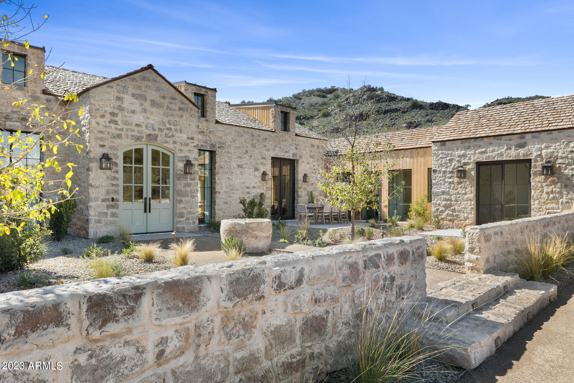 HUMMINGBIRD VISTA - Residential