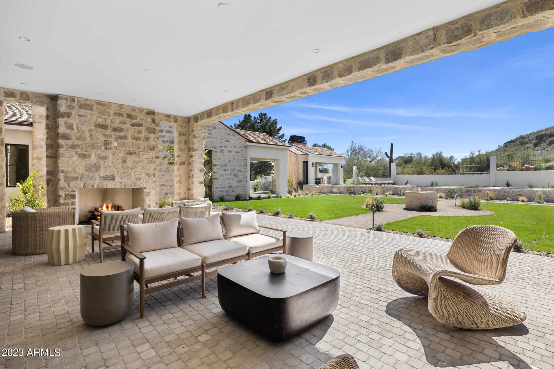 HUMMINGBIRD VISTA - Residential
