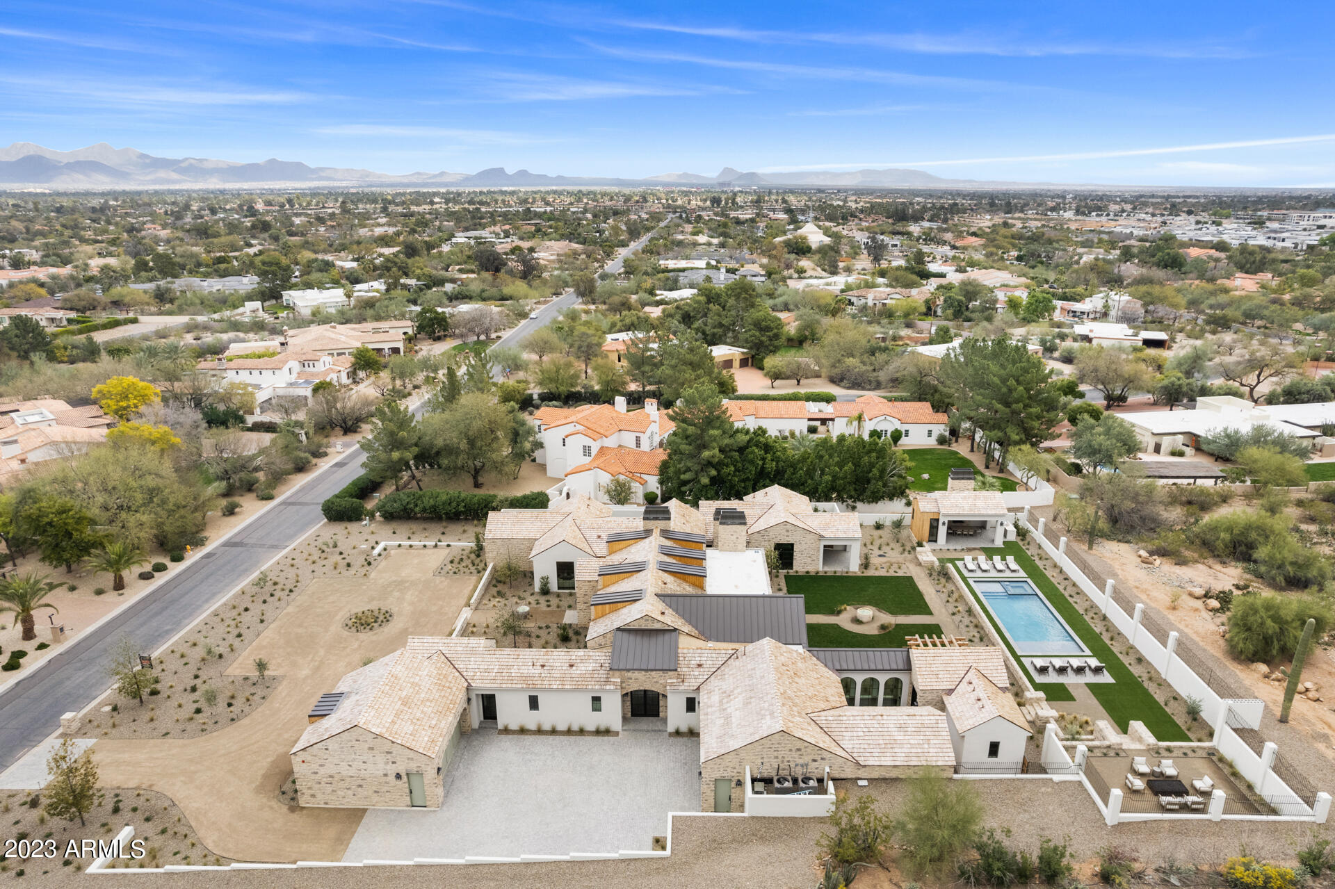 HUMMINGBIRD VISTA - Residential
