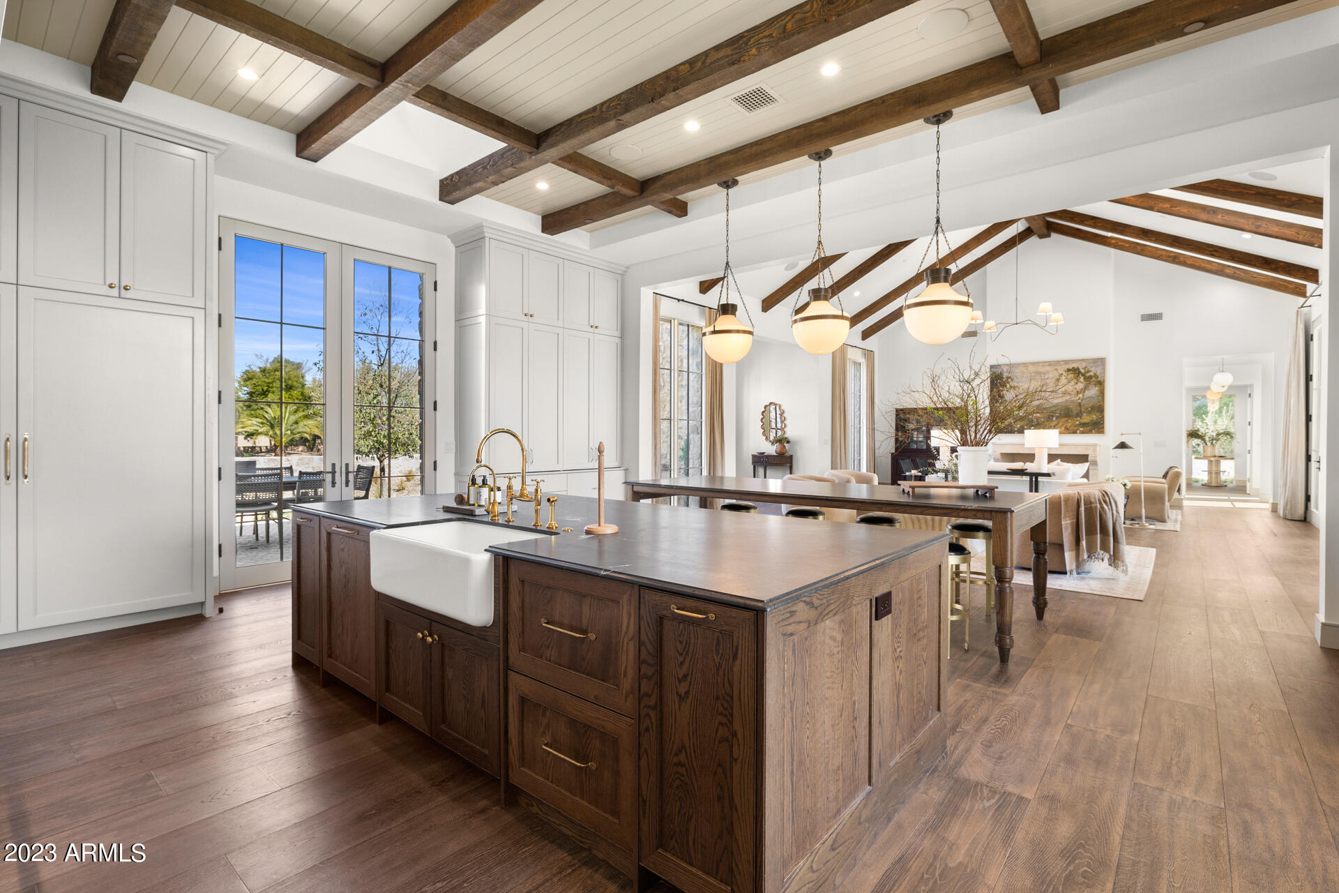 HUMMINGBIRD VISTA - Residential