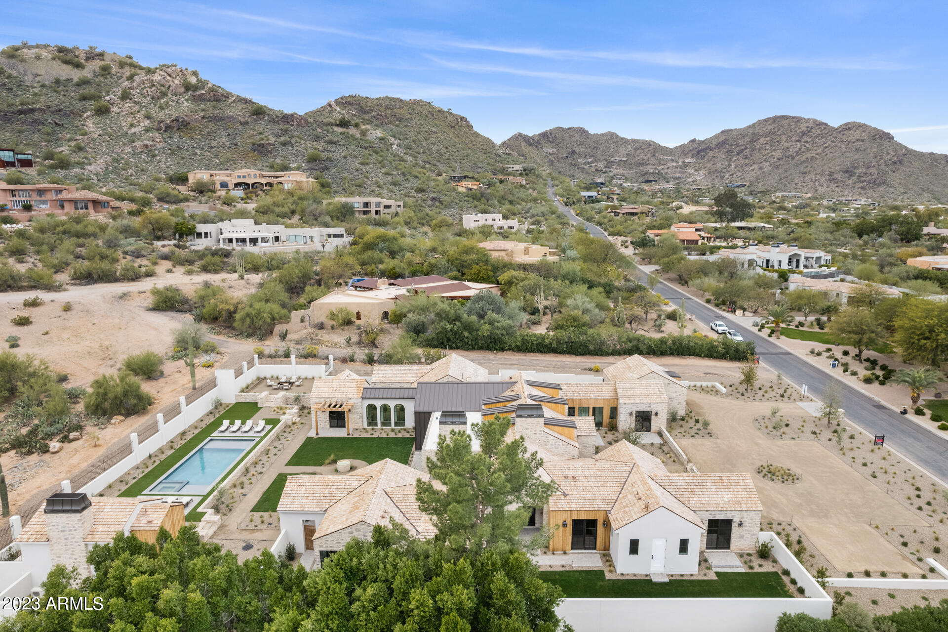 HUMMINGBIRD VISTA - Residential