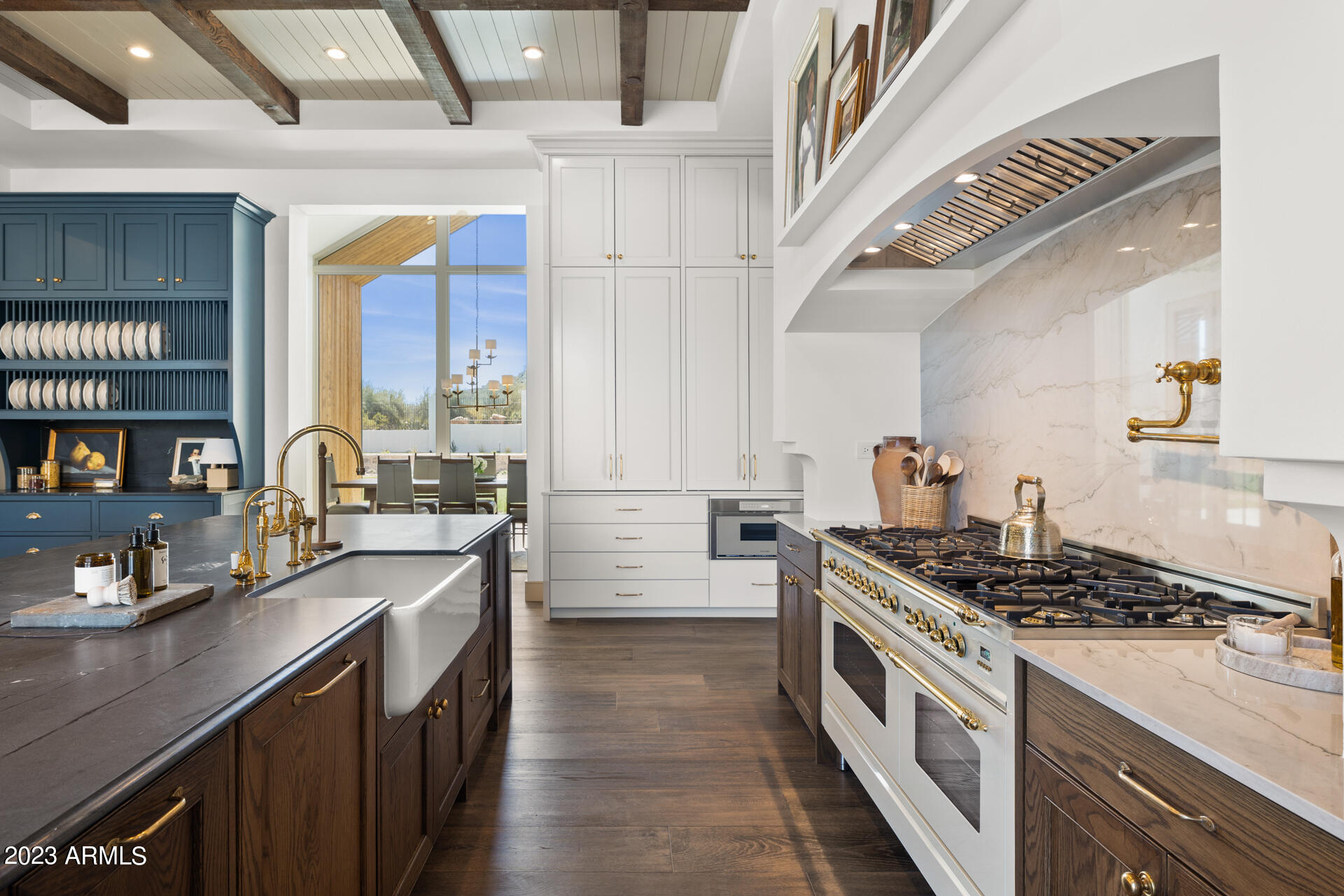 HUMMINGBIRD VISTA - Residential