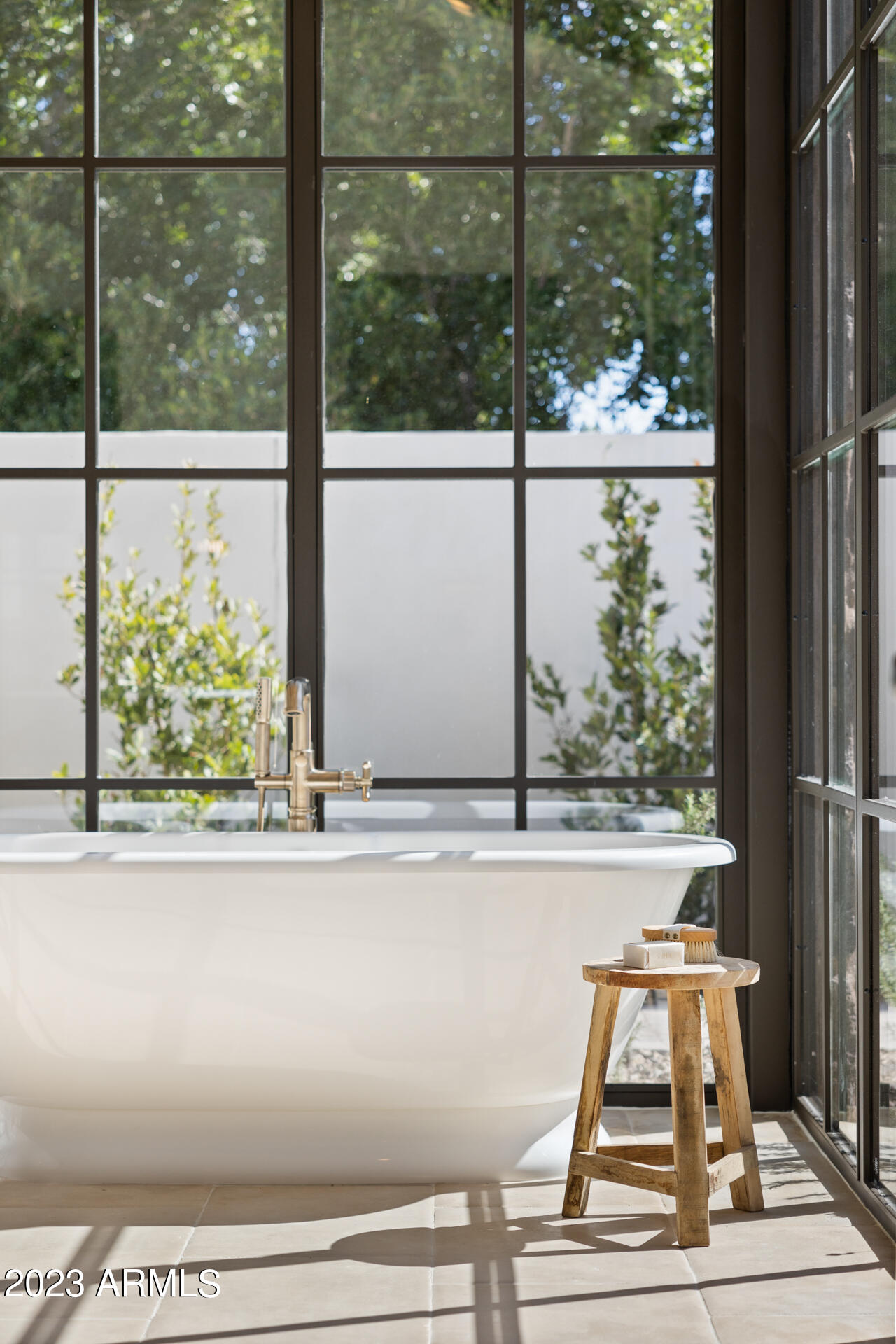 HUMMINGBIRD VISTA - Residential