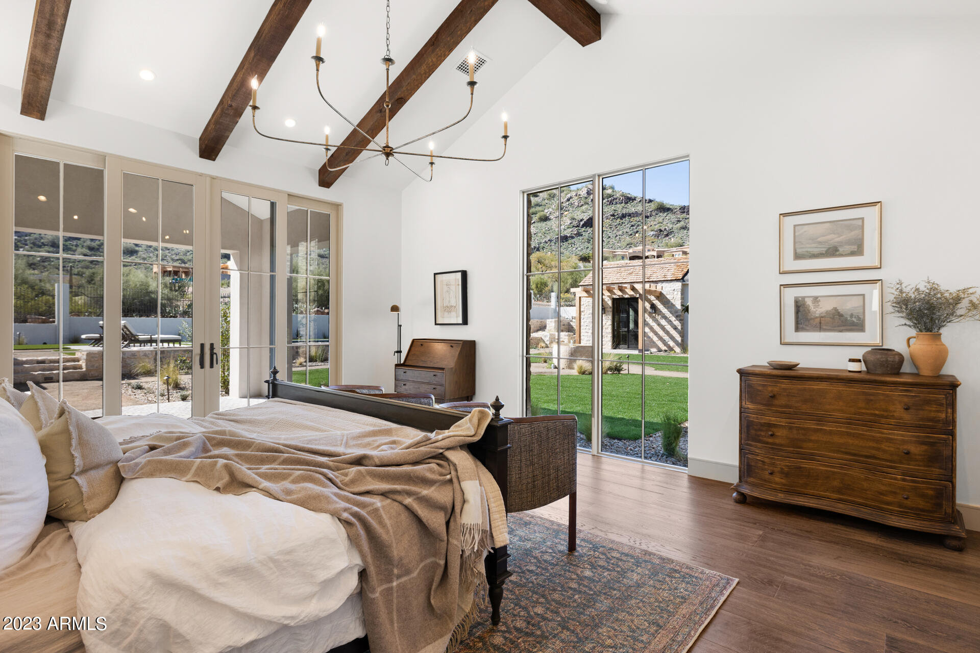 HUMMINGBIRD VISTA - Residential