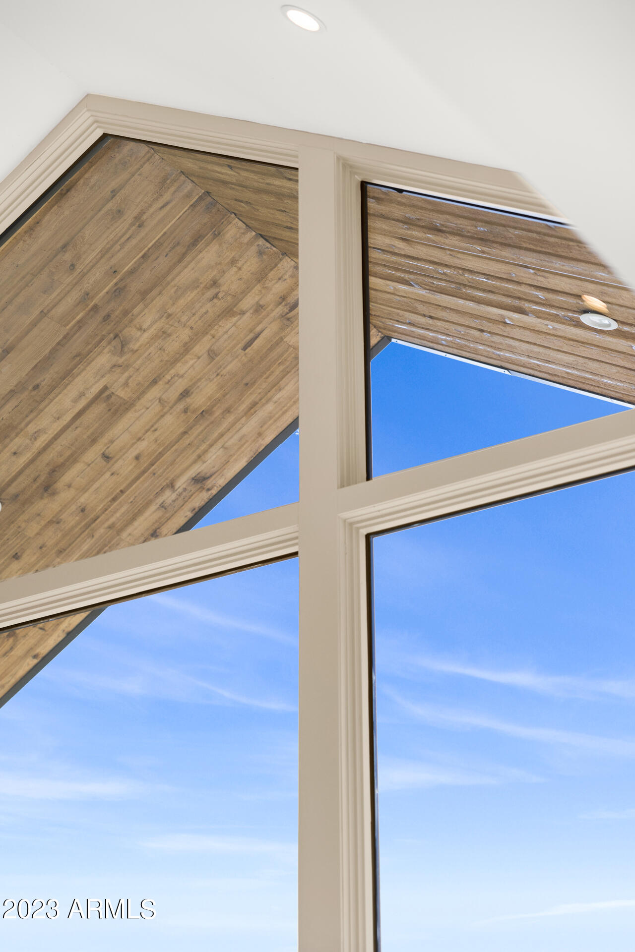 HUMMINGBIRD VISTA - Residential
