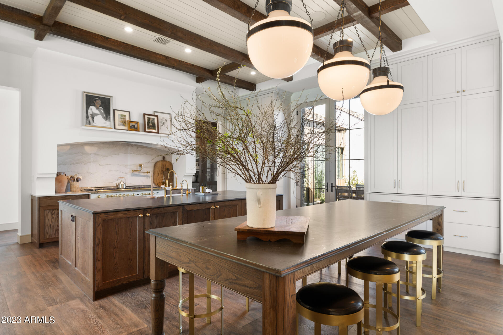 HUMMINGBIRD VISTA - Residential