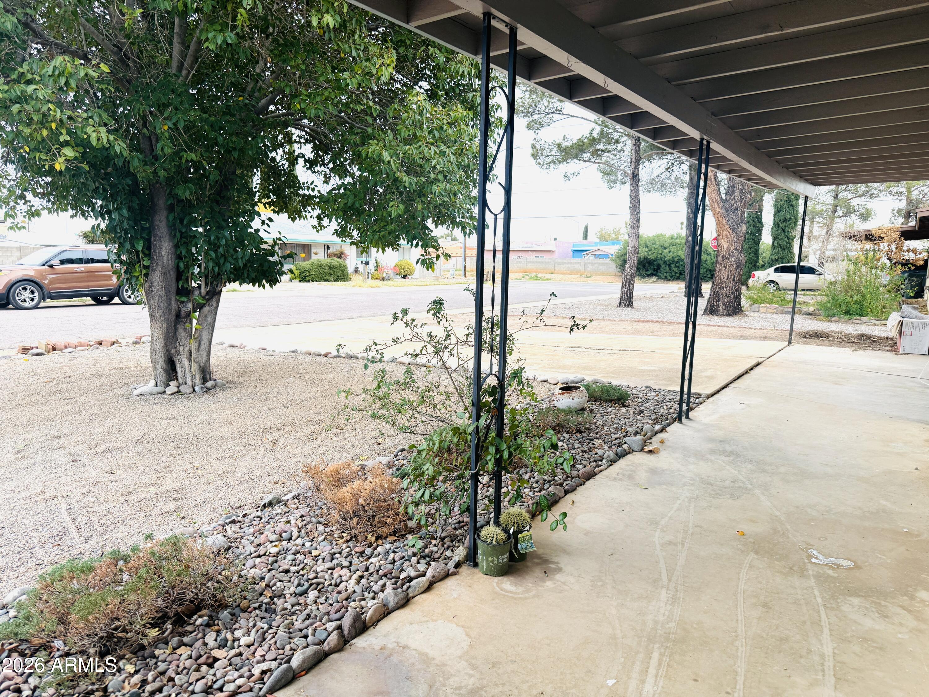 GARDEN CANYON HEIGHTS STRATCOM VILLAGE 2 - Residential