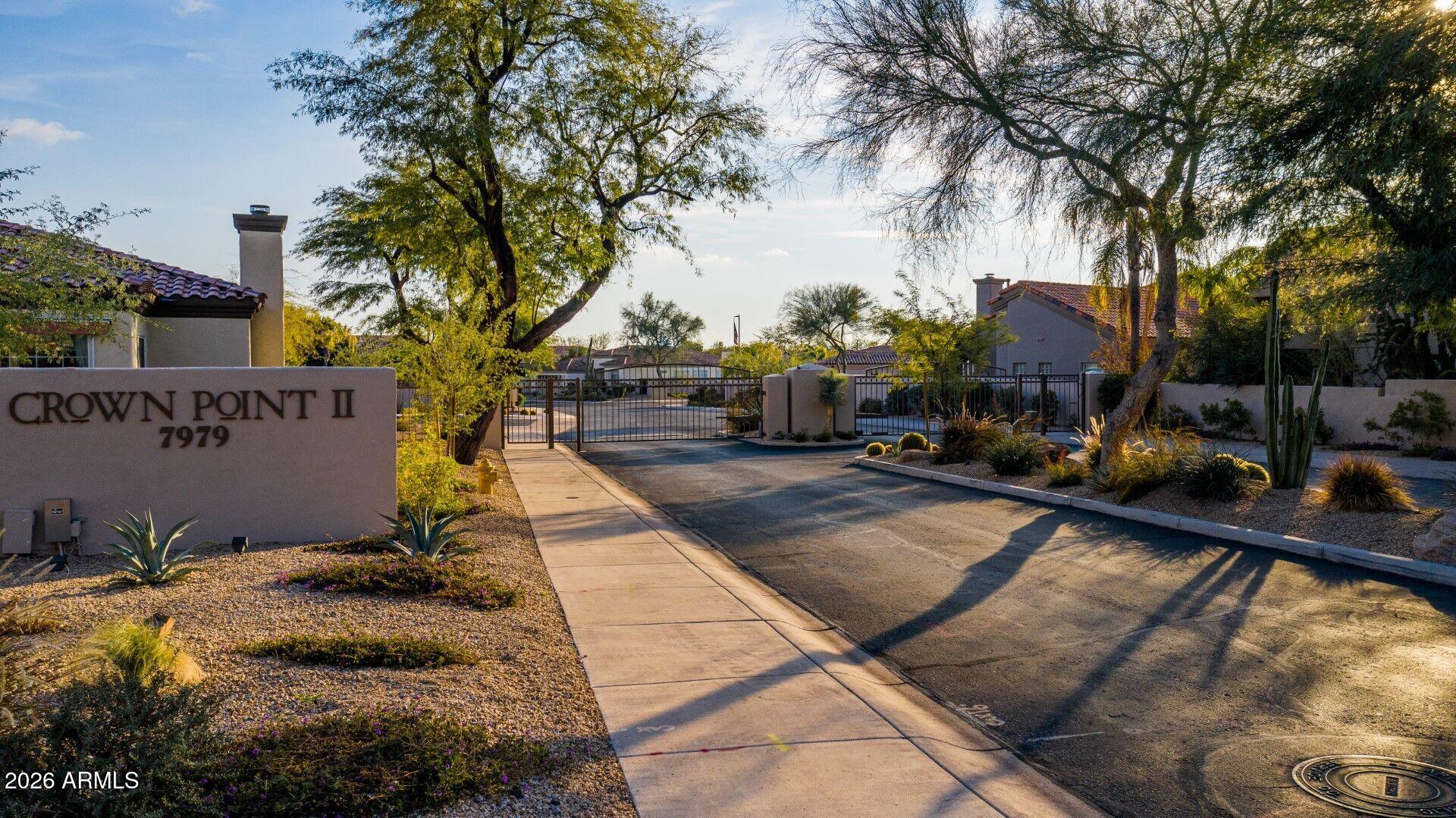 CROWN POINT 2 - Residential