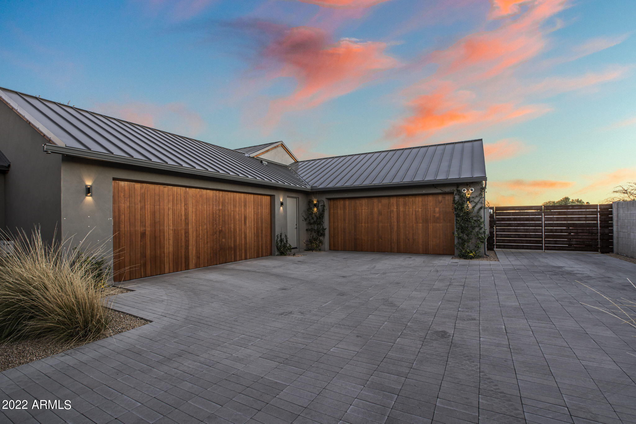 VALLEY RANCHOS LOT 1 MLD - Residential