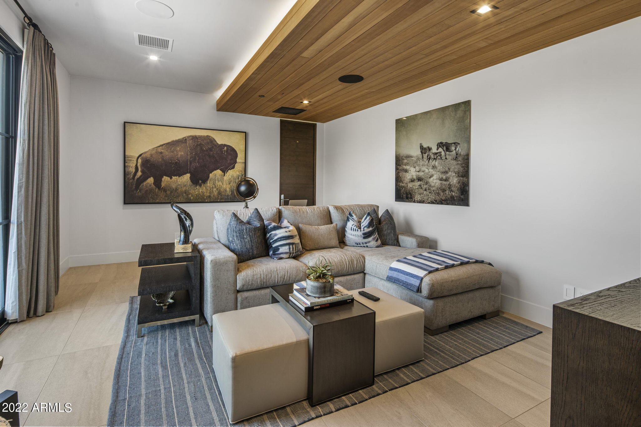 VALLEY RANCHOS LOT 1 MLD - Residential