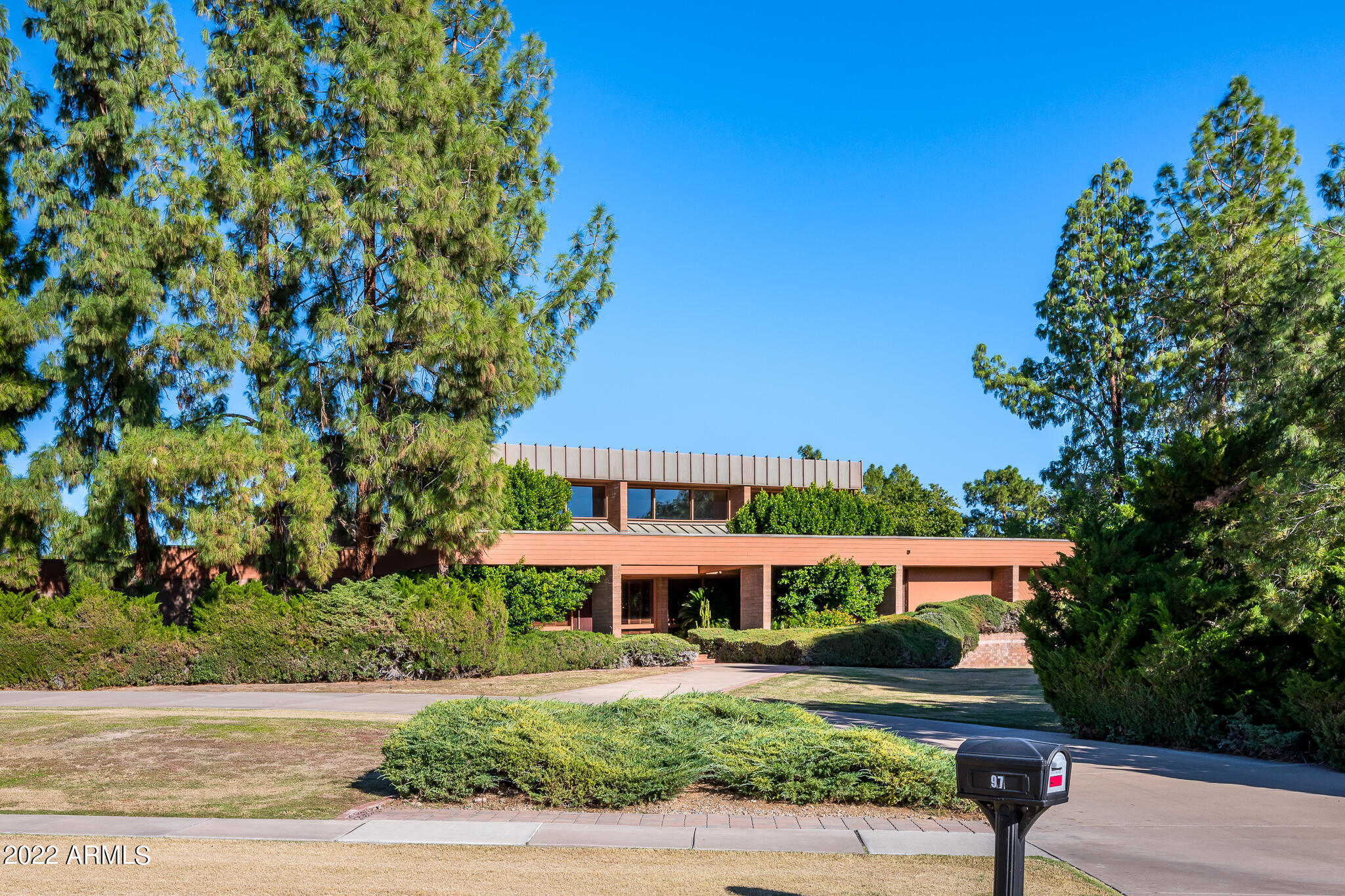 SQUAW PEAK VISTA REPLAT OF LOTS 47 & 48 LOT 1 - Residential