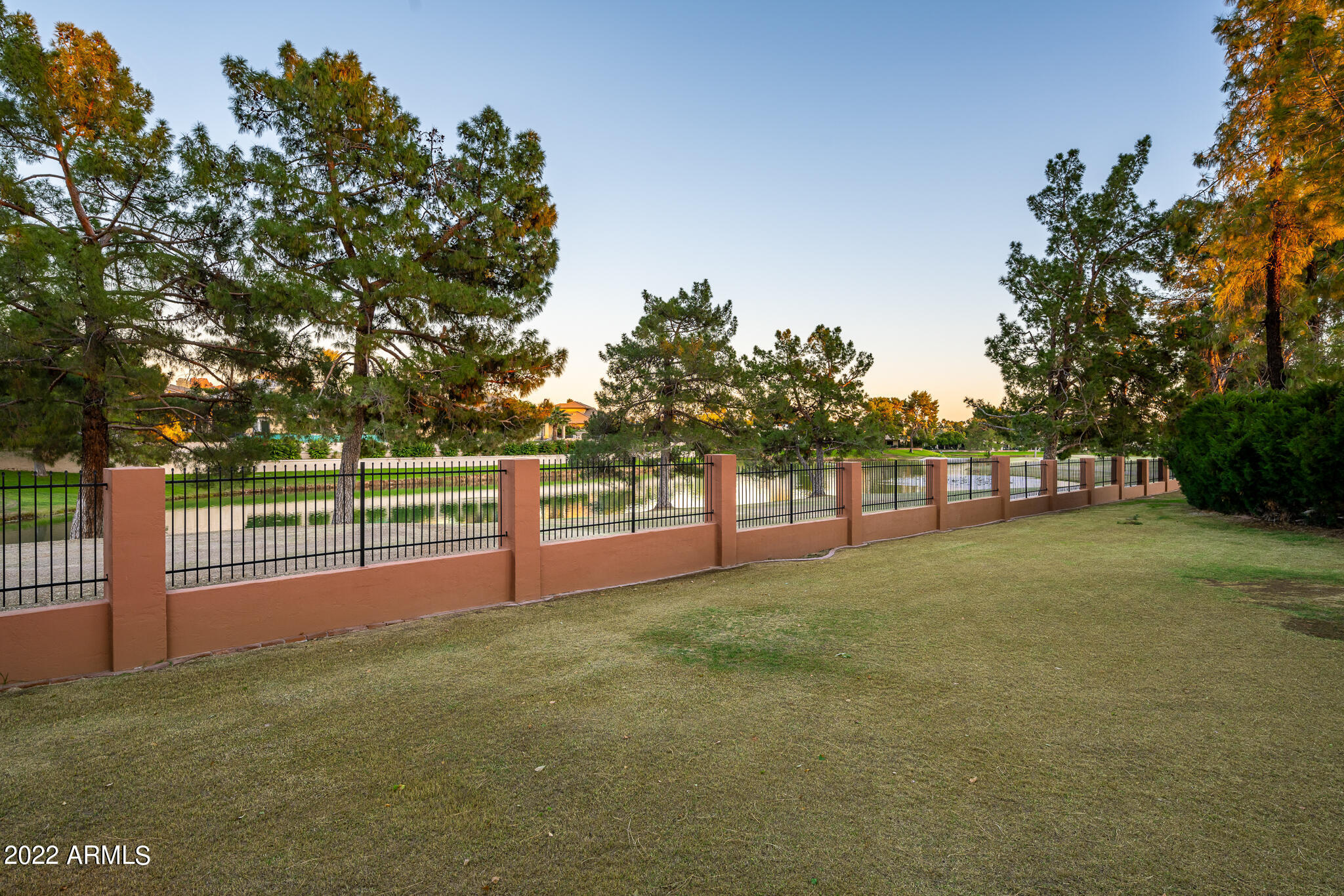 SQUAW PEAK VISTA REPLAT OF LOTS 47 & 48 LOT 1 - Residential