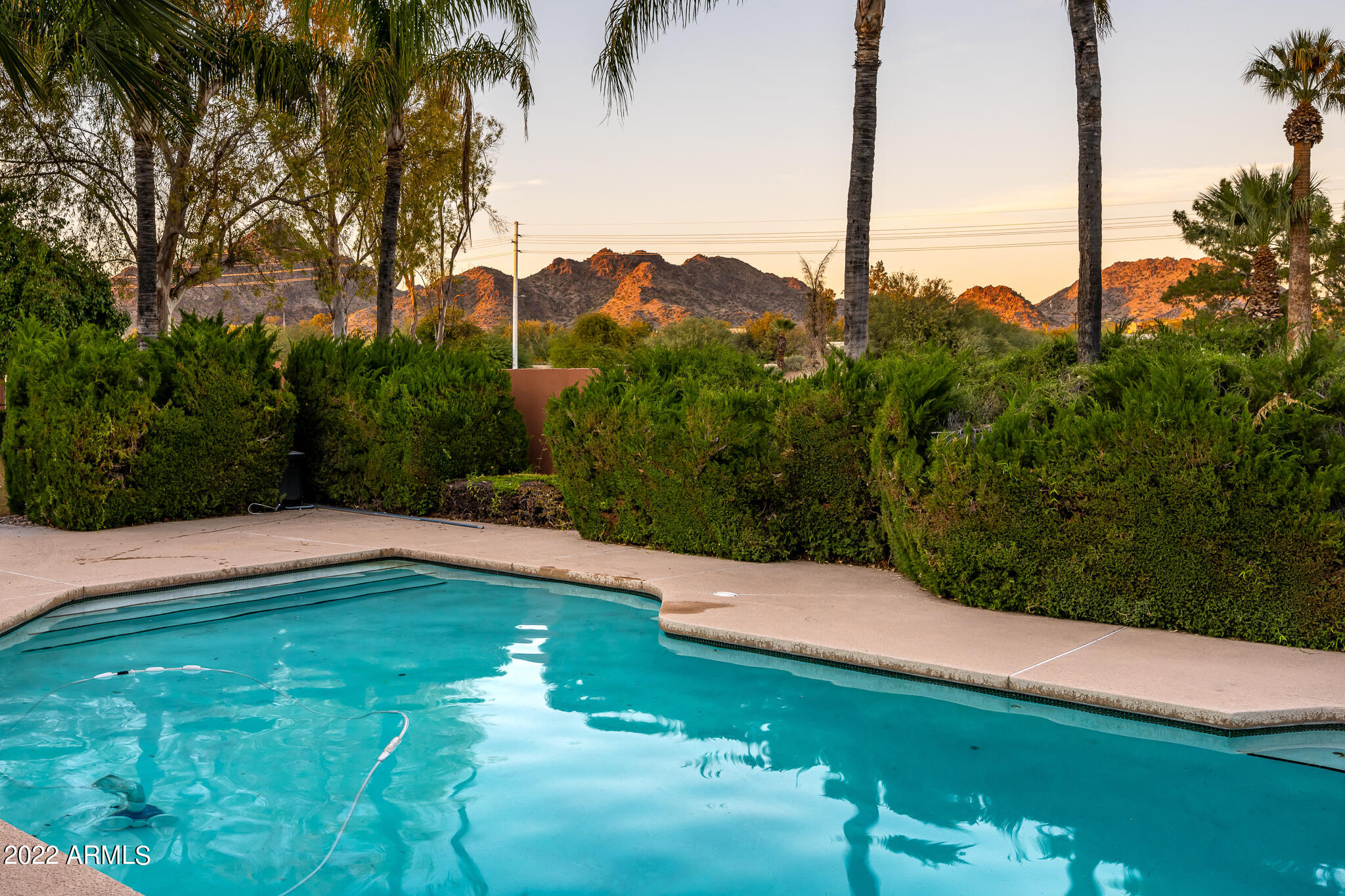 SQUAW PEAK VISTA REPLAT OF LOTS 47 & 48 LOT 1 - Residential