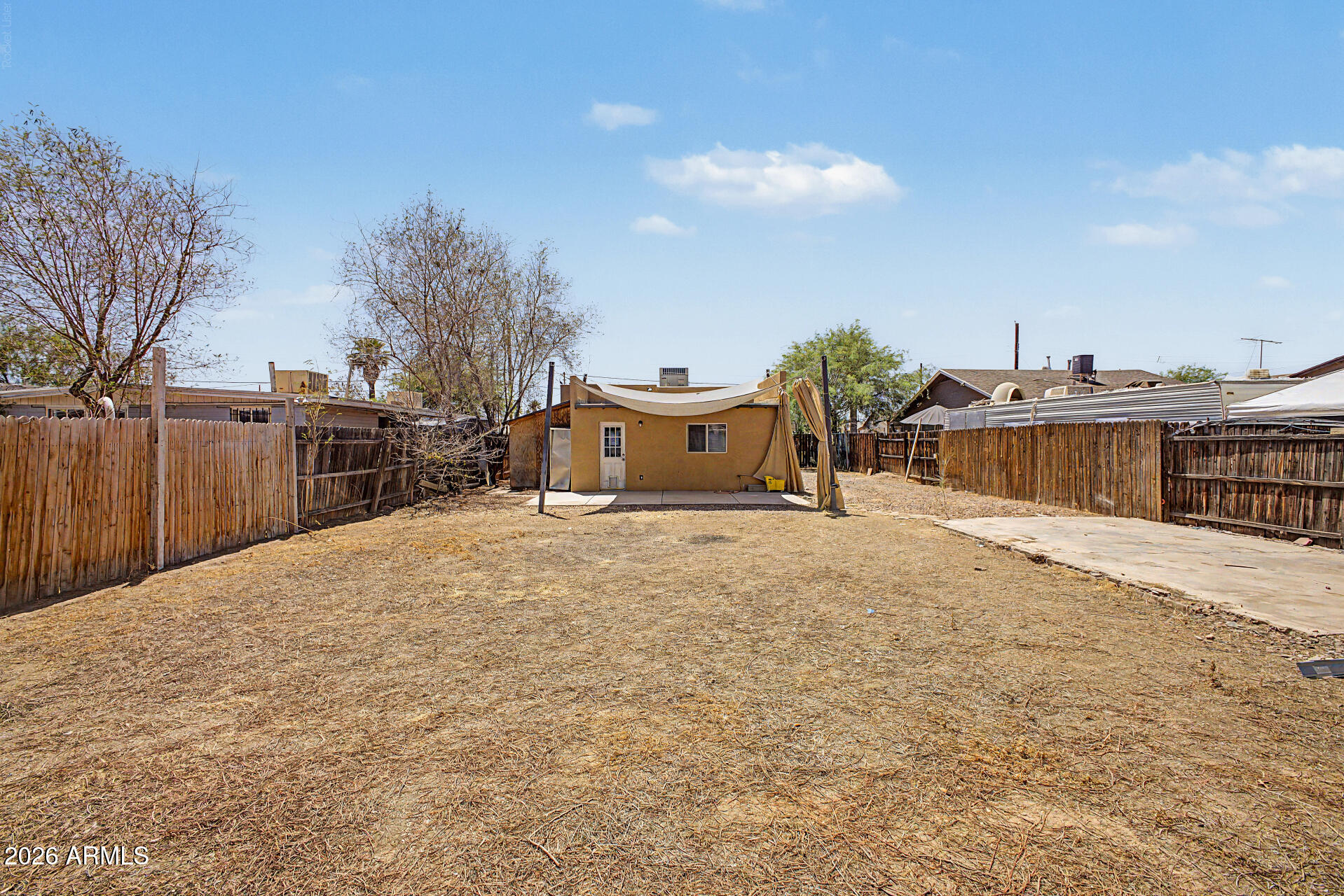 MAYWOOD - Residential