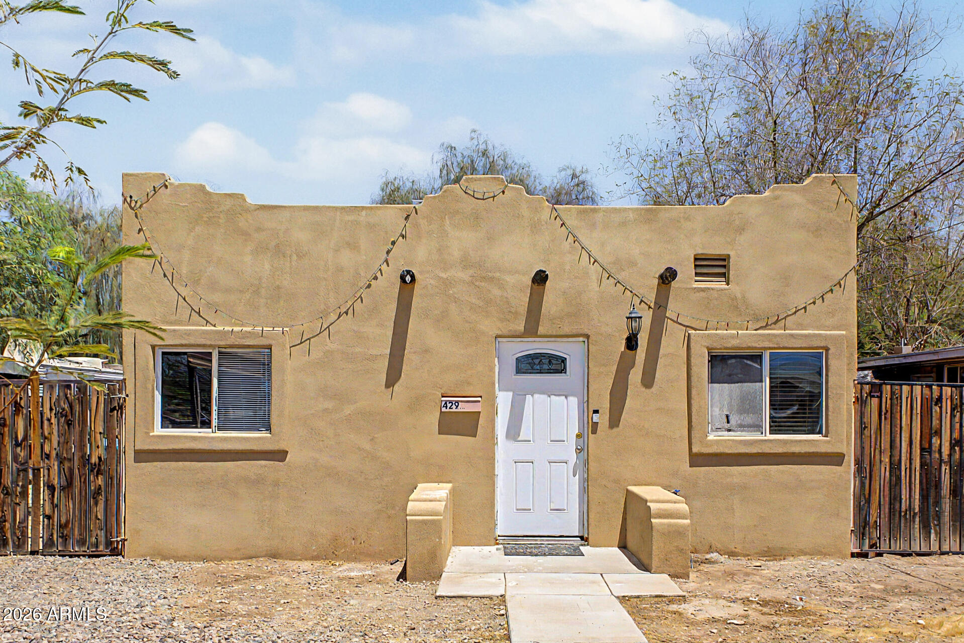MAYWOOD - Residential