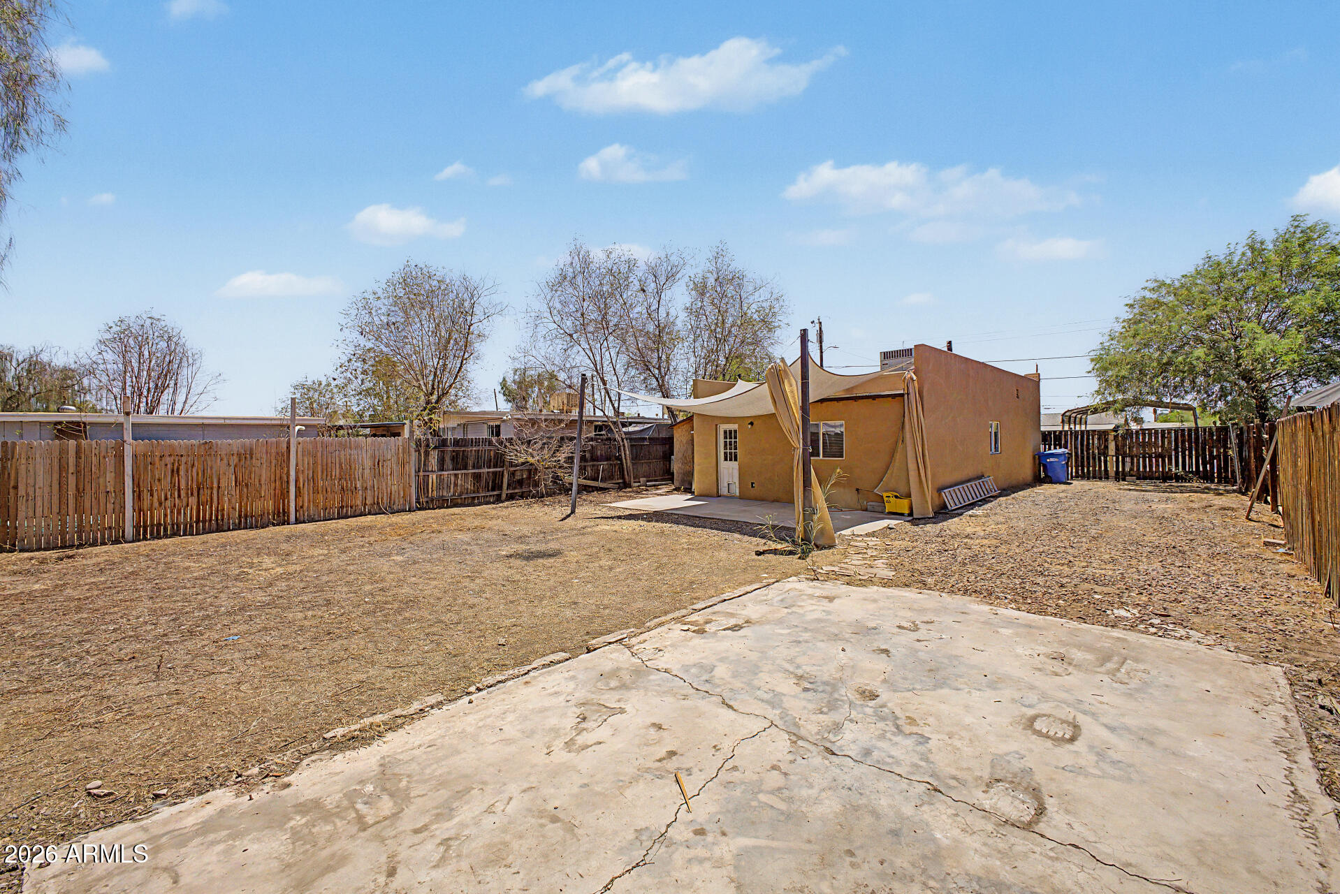 MAYWOOD - Residential