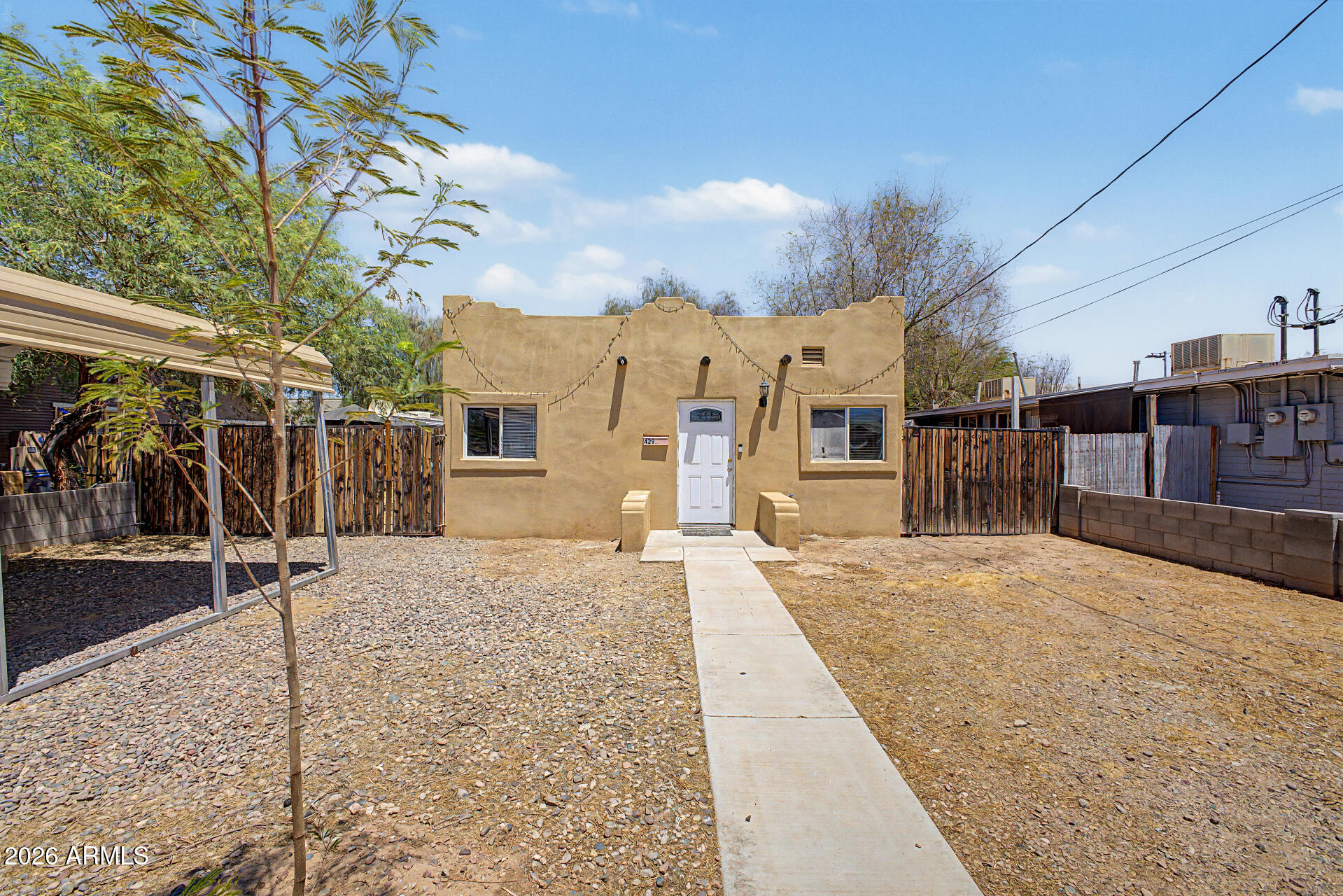 MAYWOOD - Residential