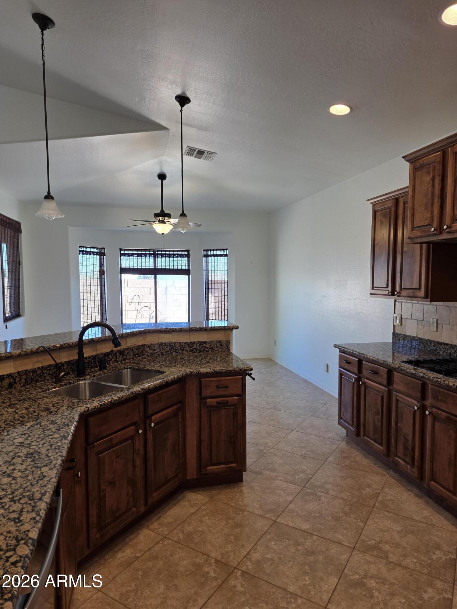 GRANDE VALLEY RANCH - PHASE 1 - Residential