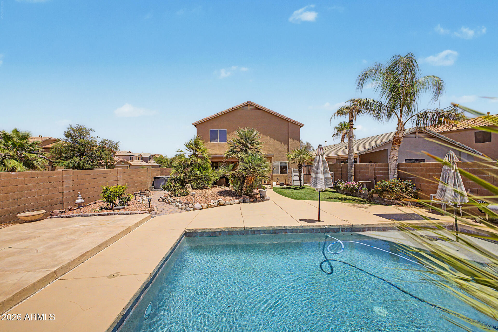 PHASE II PARCEL 23 AT RANCHO EL DORADO - Residential