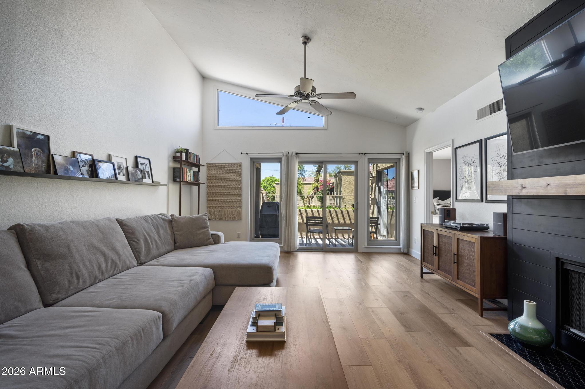 INDIAN BEND GARDENS - Residential