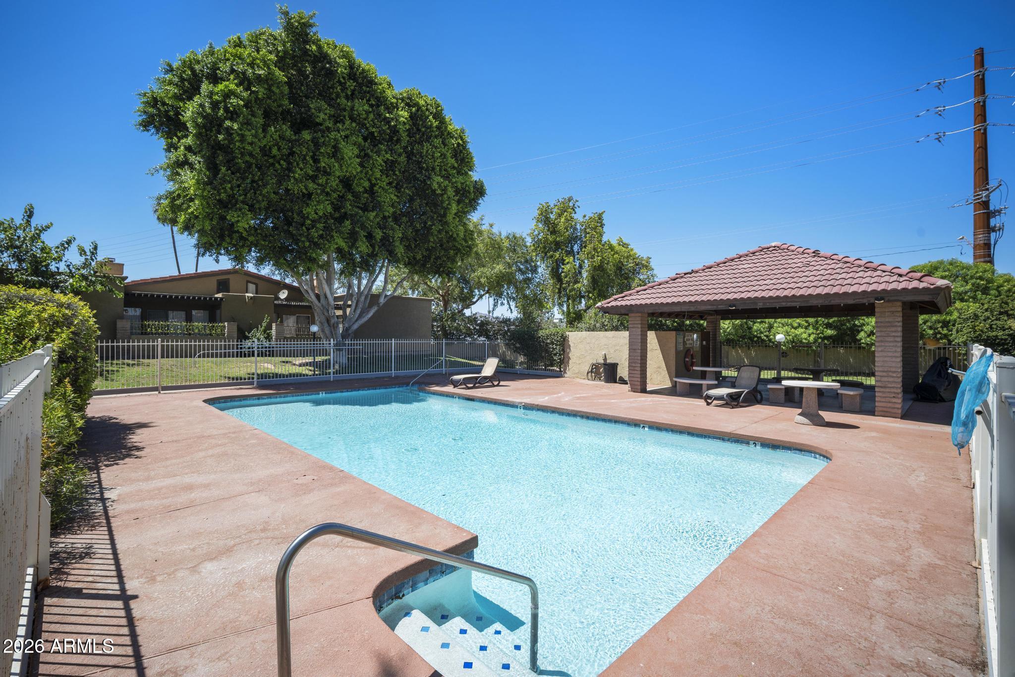 INDIAN BEND GARDENS - Residential