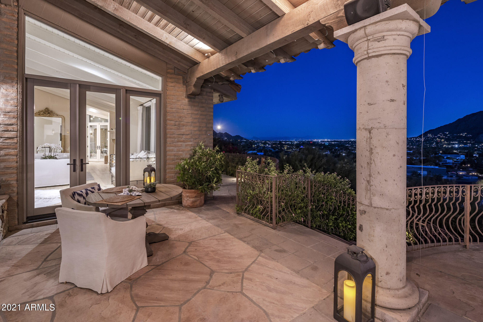 Paradise Highlands - Residential