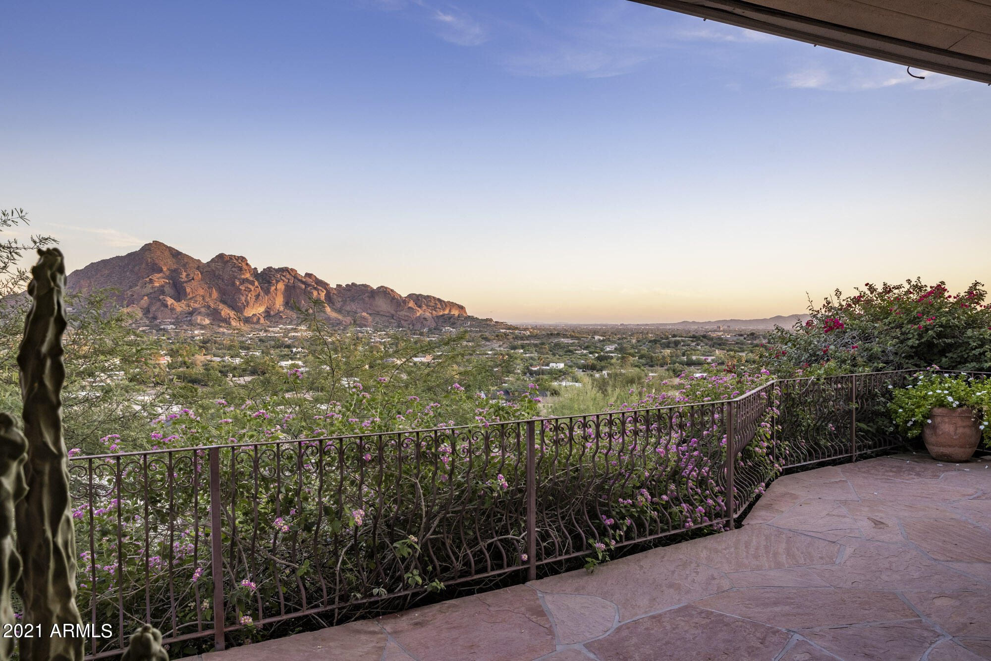 Paradise Highlands - Residential