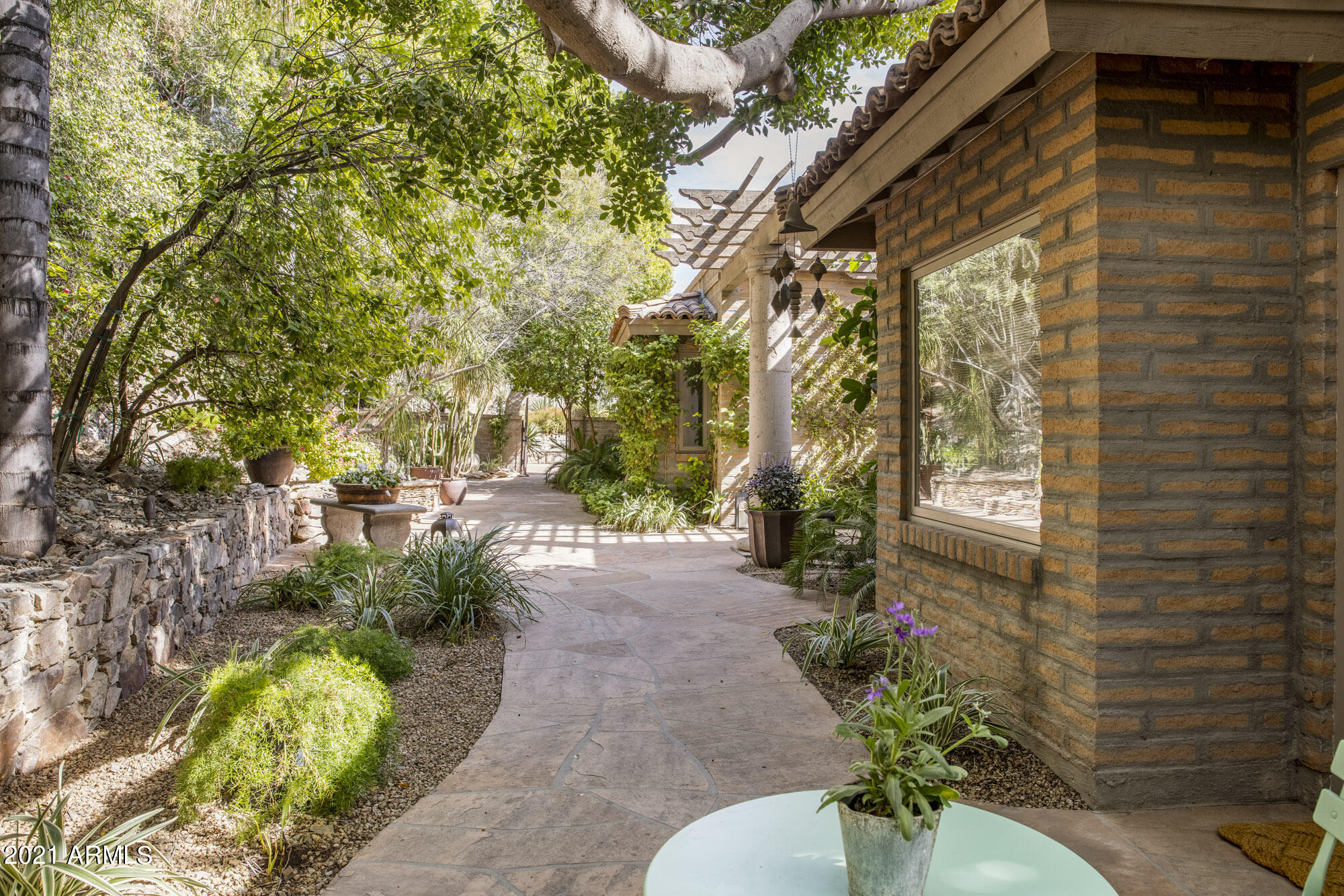 Paradise Highlands - Residential