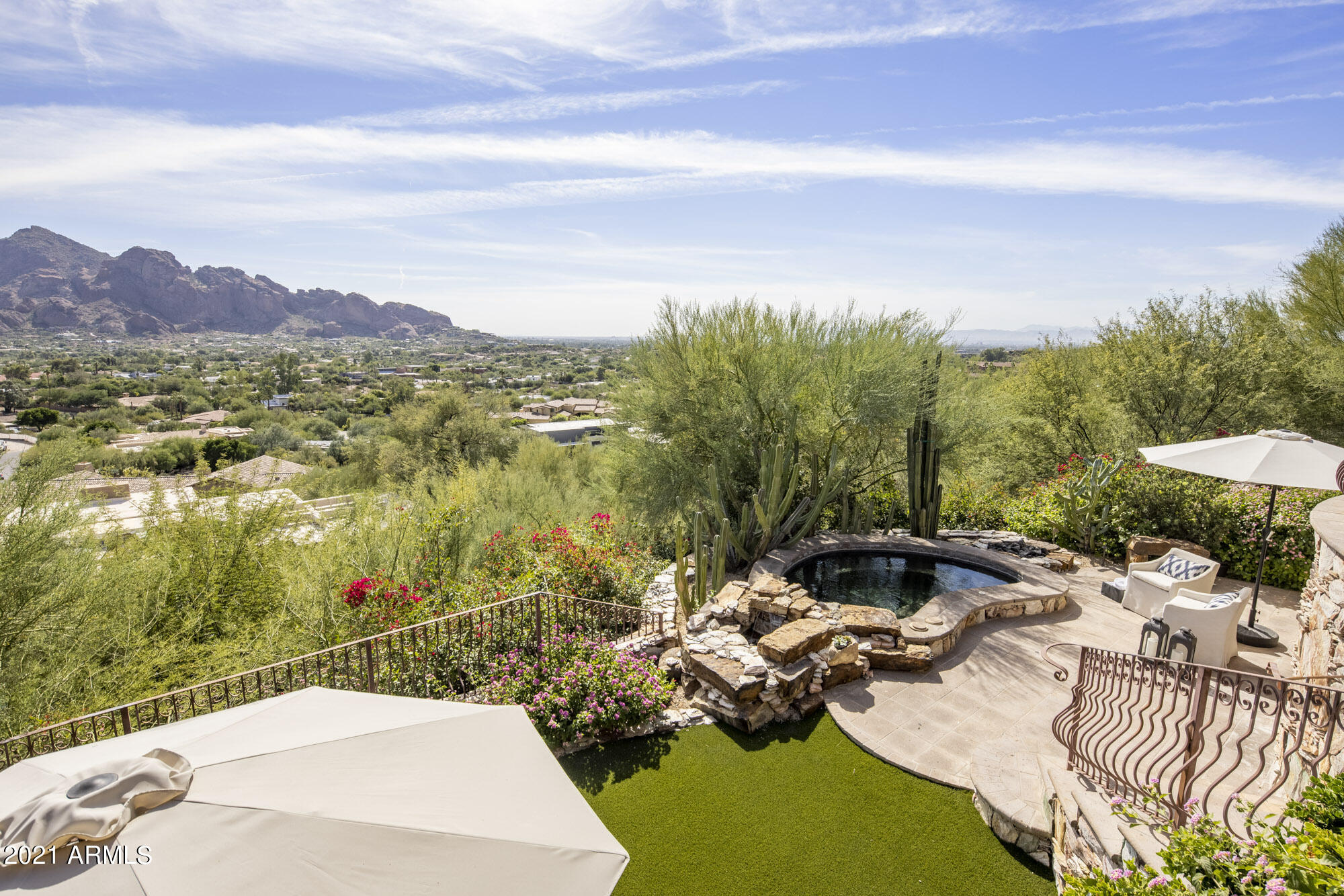 Paradise Highlands - Residential