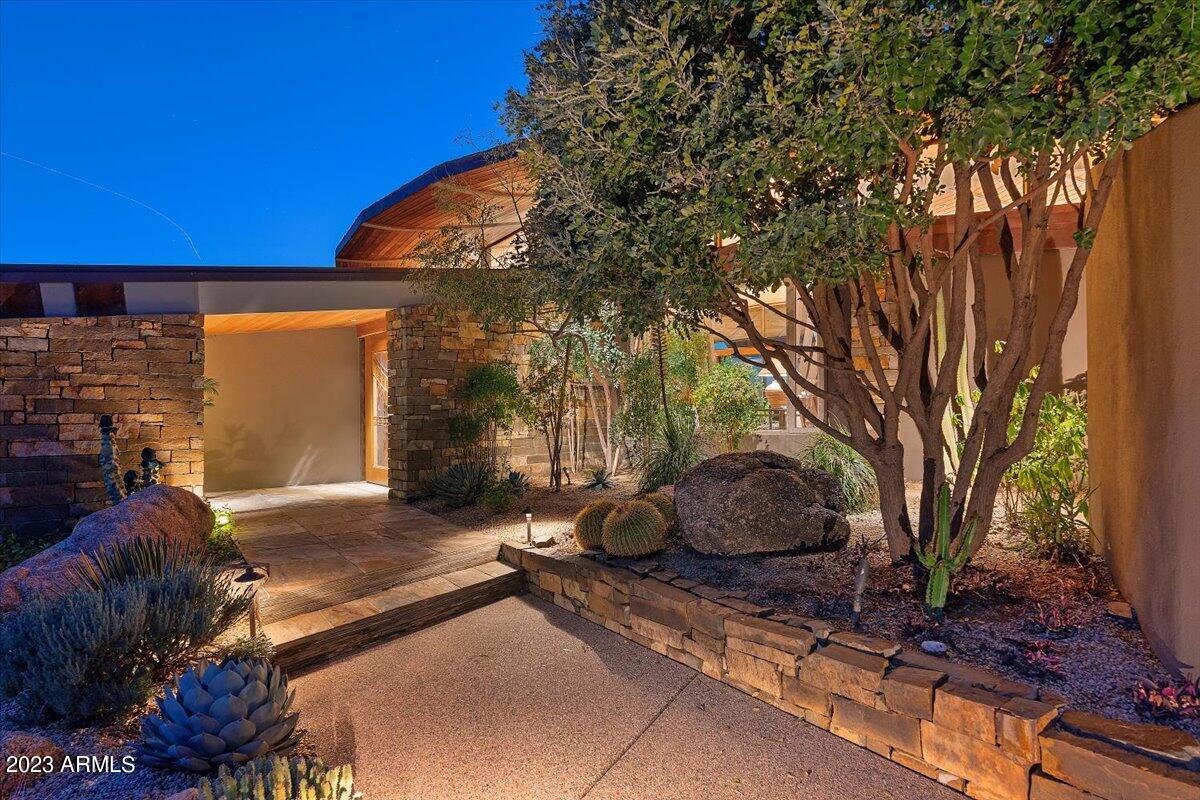 DESERT MOUNTAIN PHASE 2 UNIT 18 - Residential