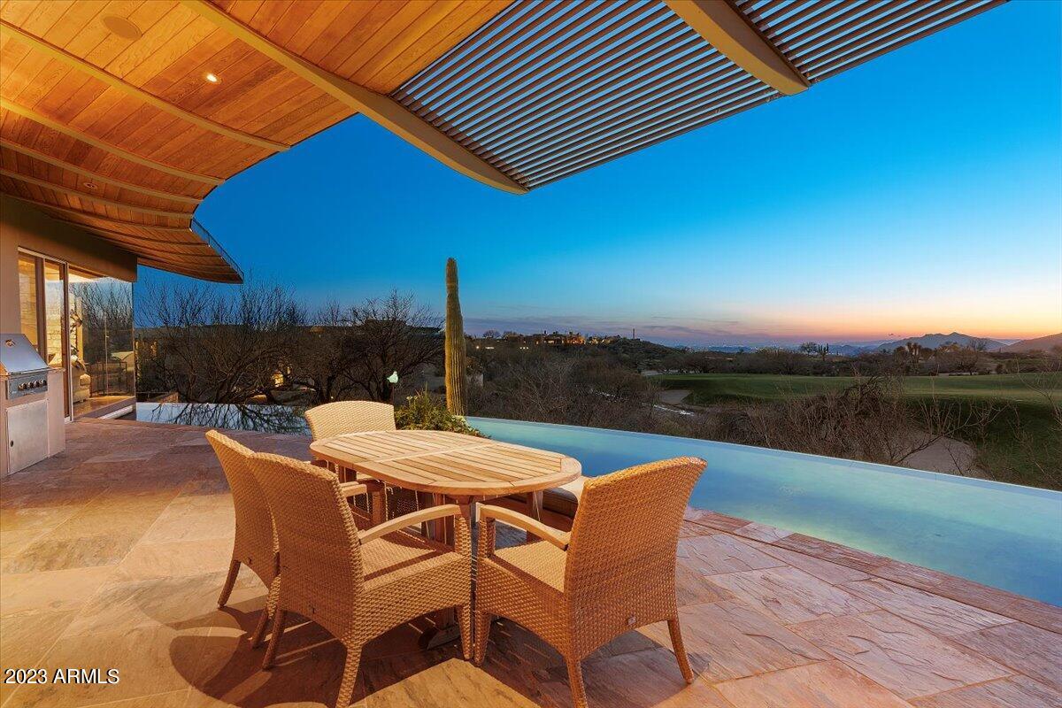 DESERT MOUNTAIN PHASE 2 UNIT 18 - Residential