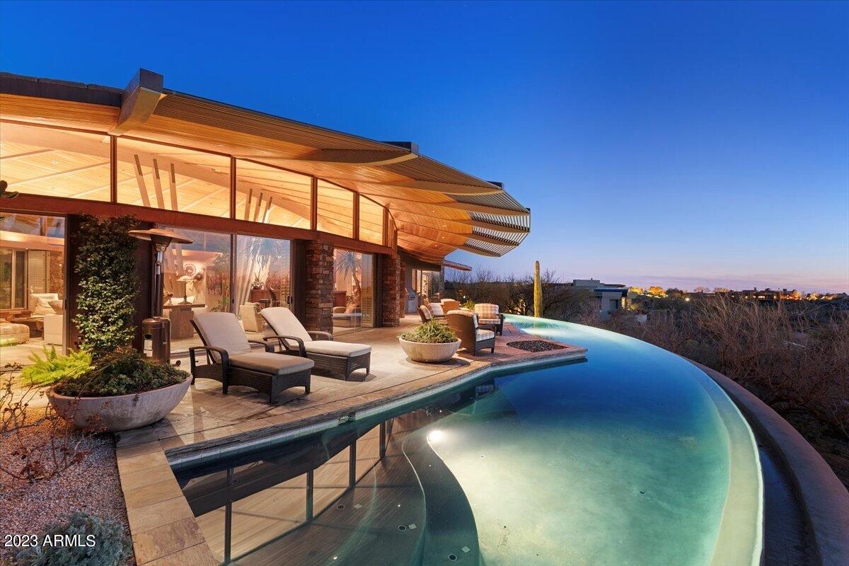 DESERT MOUNTAIN PHASE 2 UNIT 18 - Residential