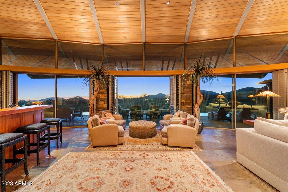 DESERT MOUNTAIN PHASE 2 UNIT 18 - Residential